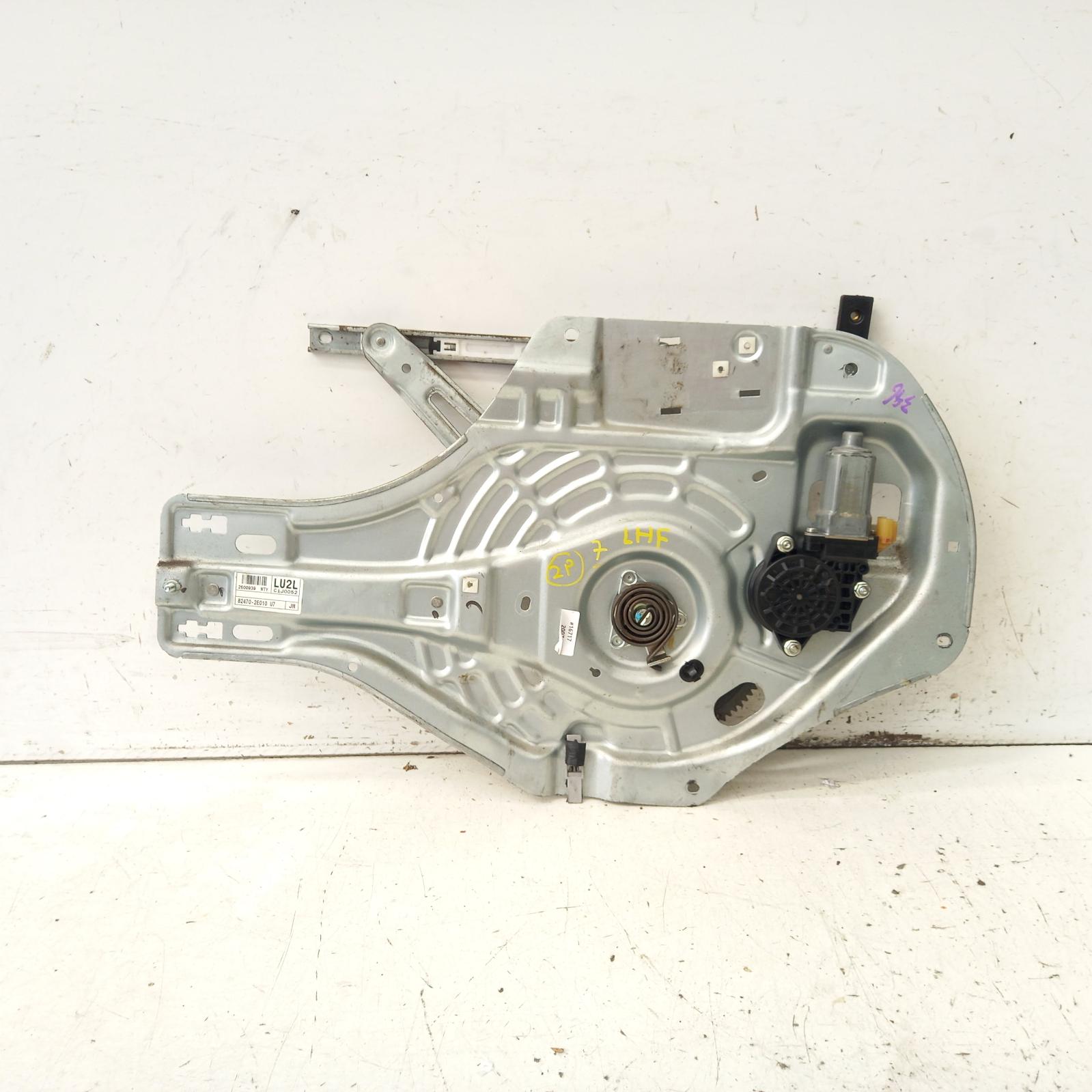View Auto part Left Front Window Reg/Motor Hyundai Tucson 2007