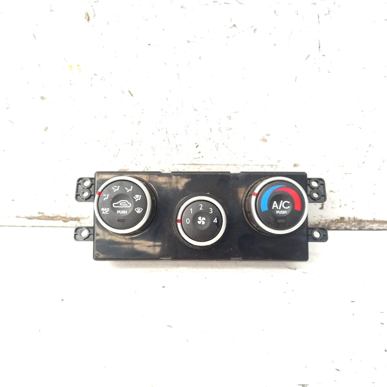 View Auto part Heater/Ac Controls Hyundai Tucson 2007