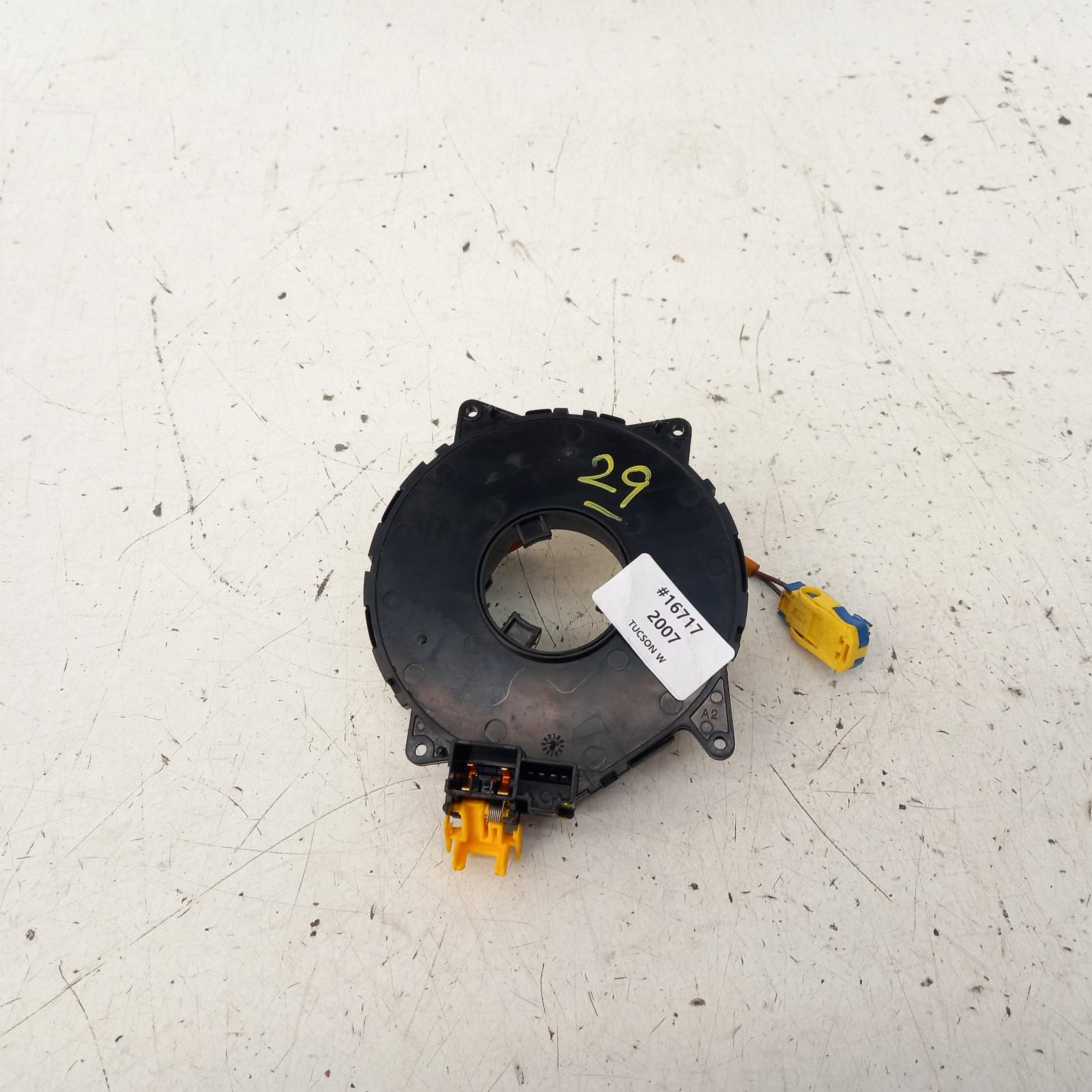 View Auto part Airbag Module/Sensor Hyundai Tucson 2007