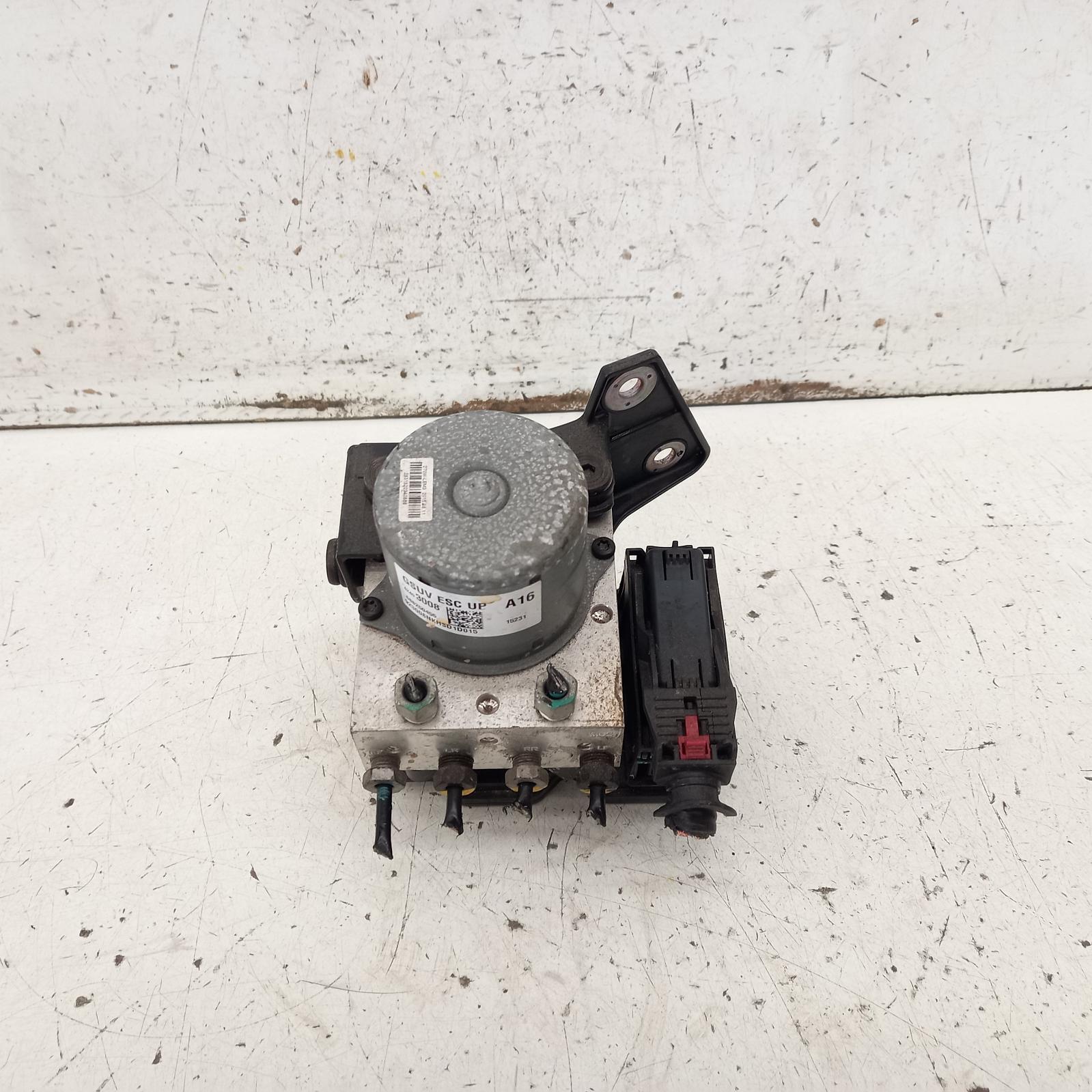 View Auto part Abs Pump/Modulator Holden Trax 2015
