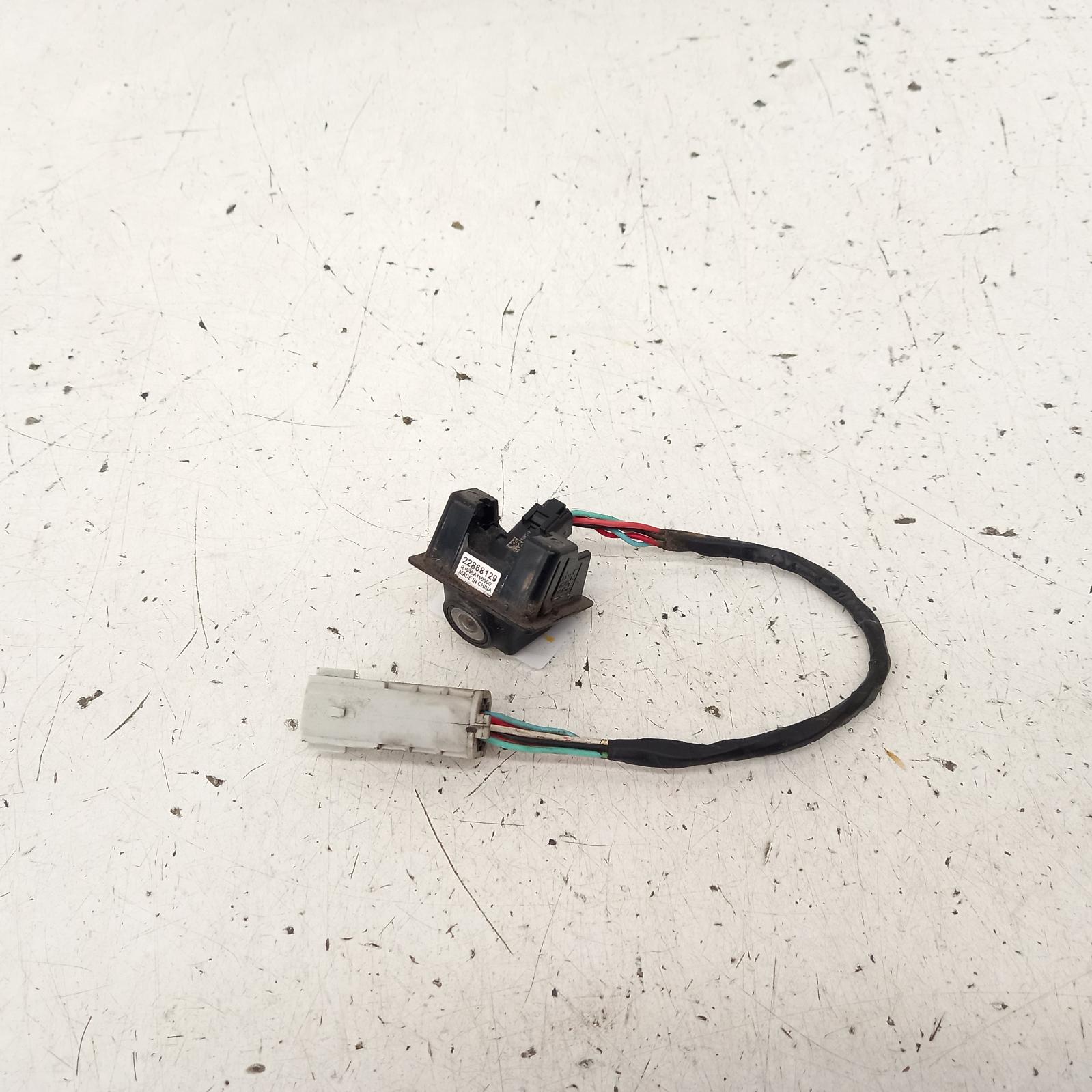 View Auto part Reverse Camera Holden Trax 2015