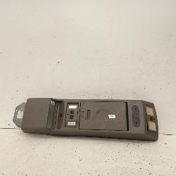 View Auto part Courtesy Light Toyota Hilux 1992