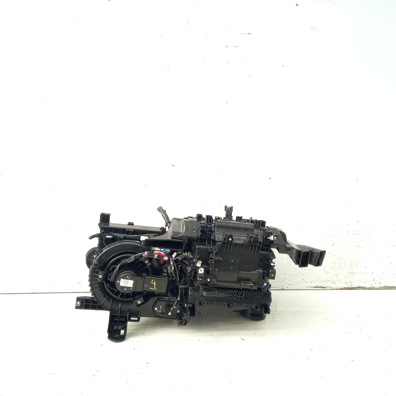 View Auto part Heater Core/Box Toyota Hilux 2018