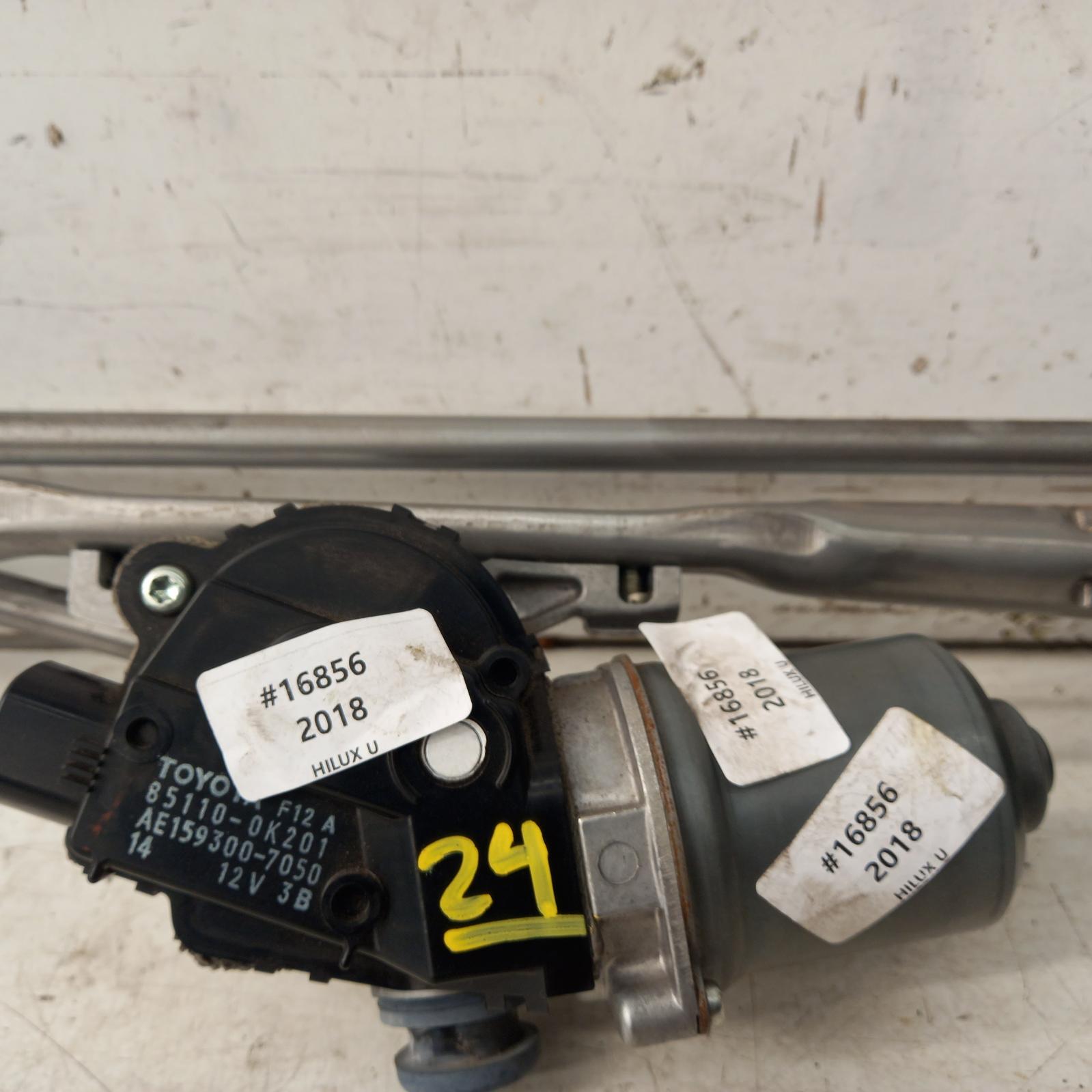 View Auto part Wiper Motor Toyota Hilux 2018