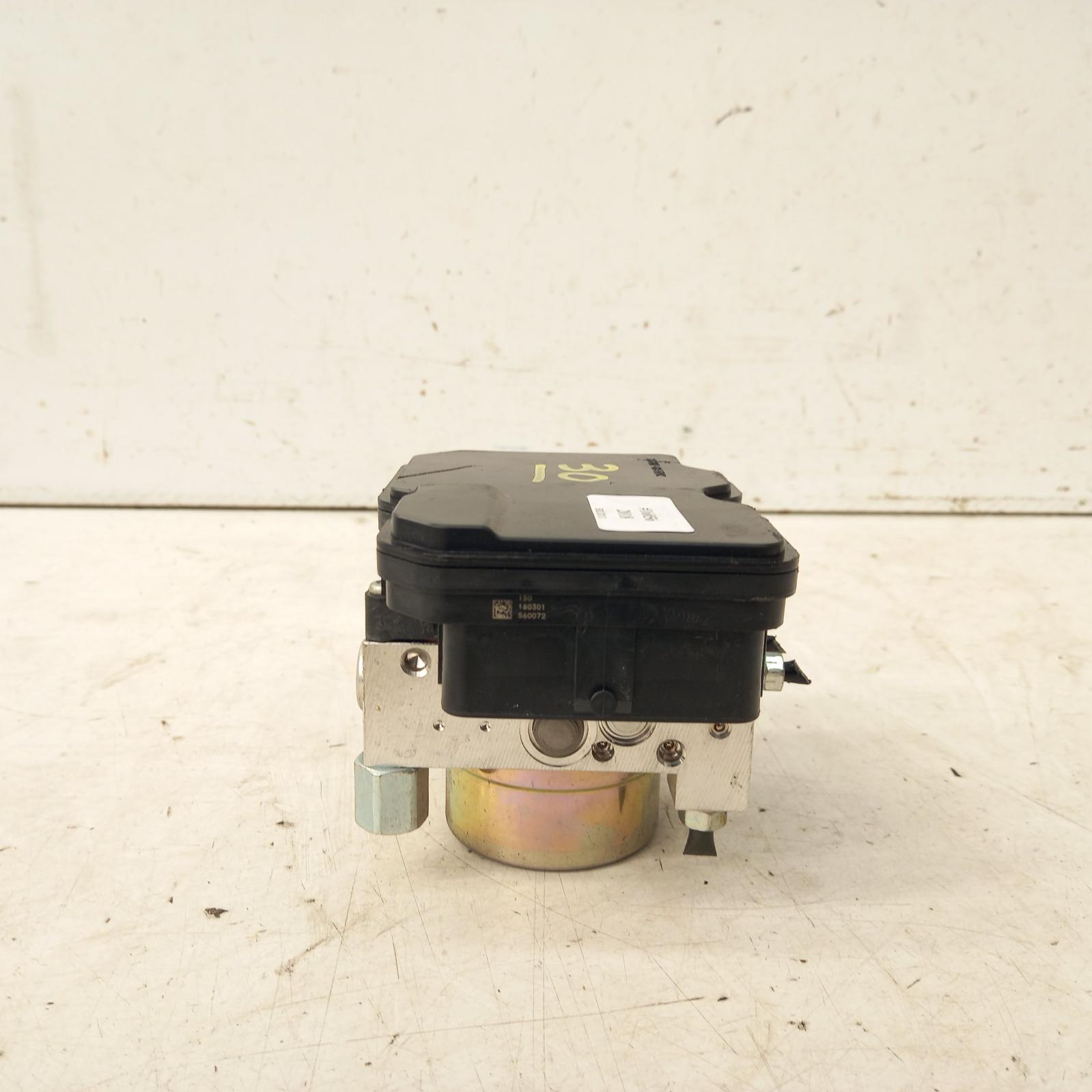 View Auto part Abs Pump/Modulator Toyota Hilux 2018