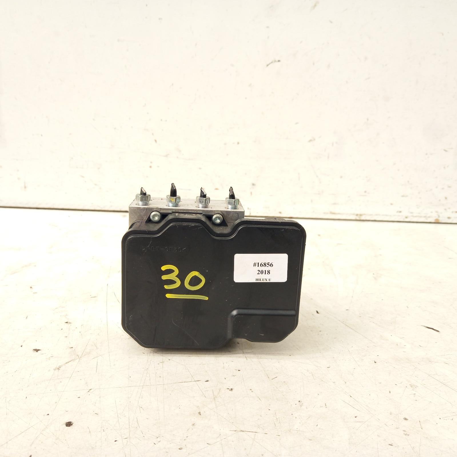 View Auto part Abs Pump/Modulator Toyota Hilux 2018