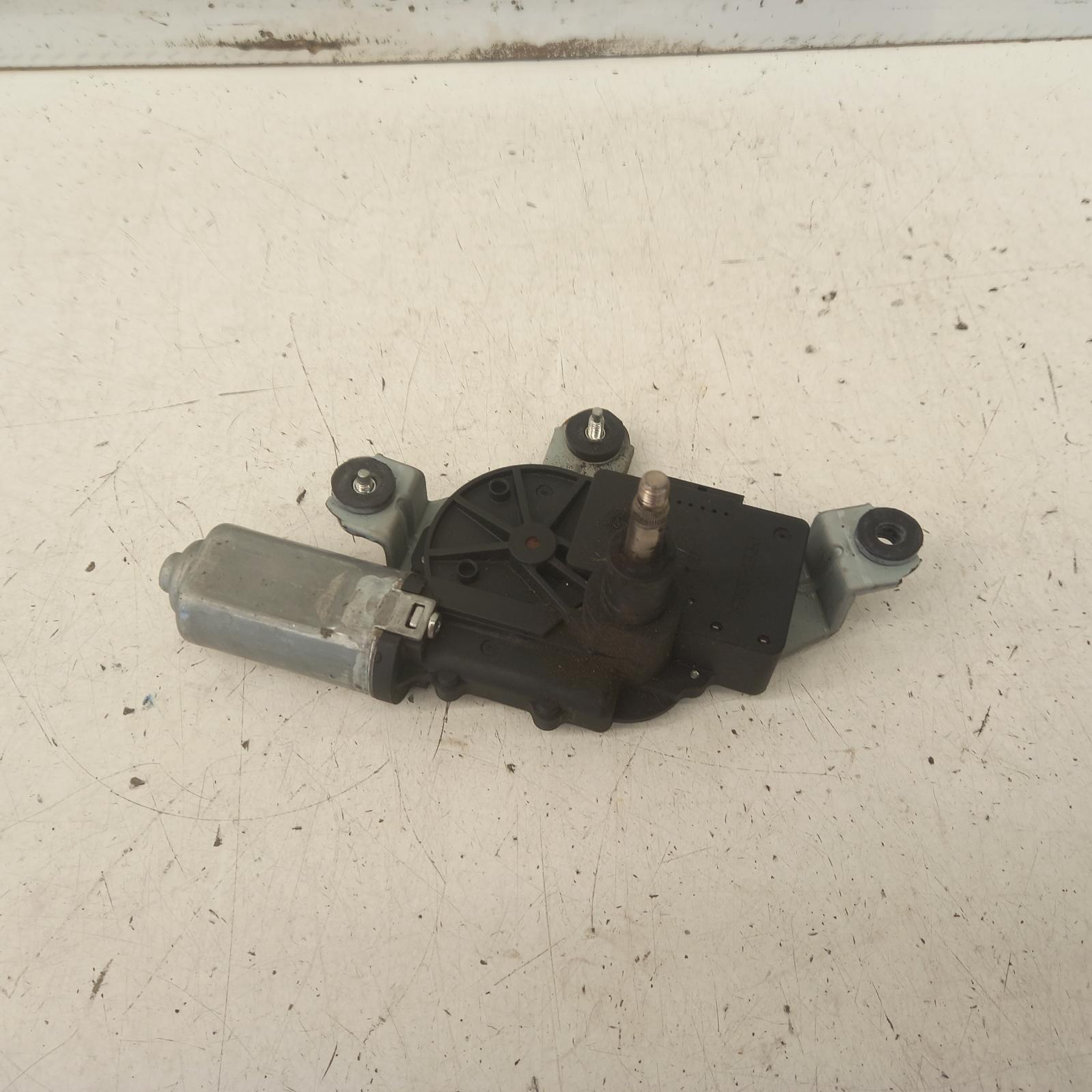 Wiper Motor Commodore Holden 2009