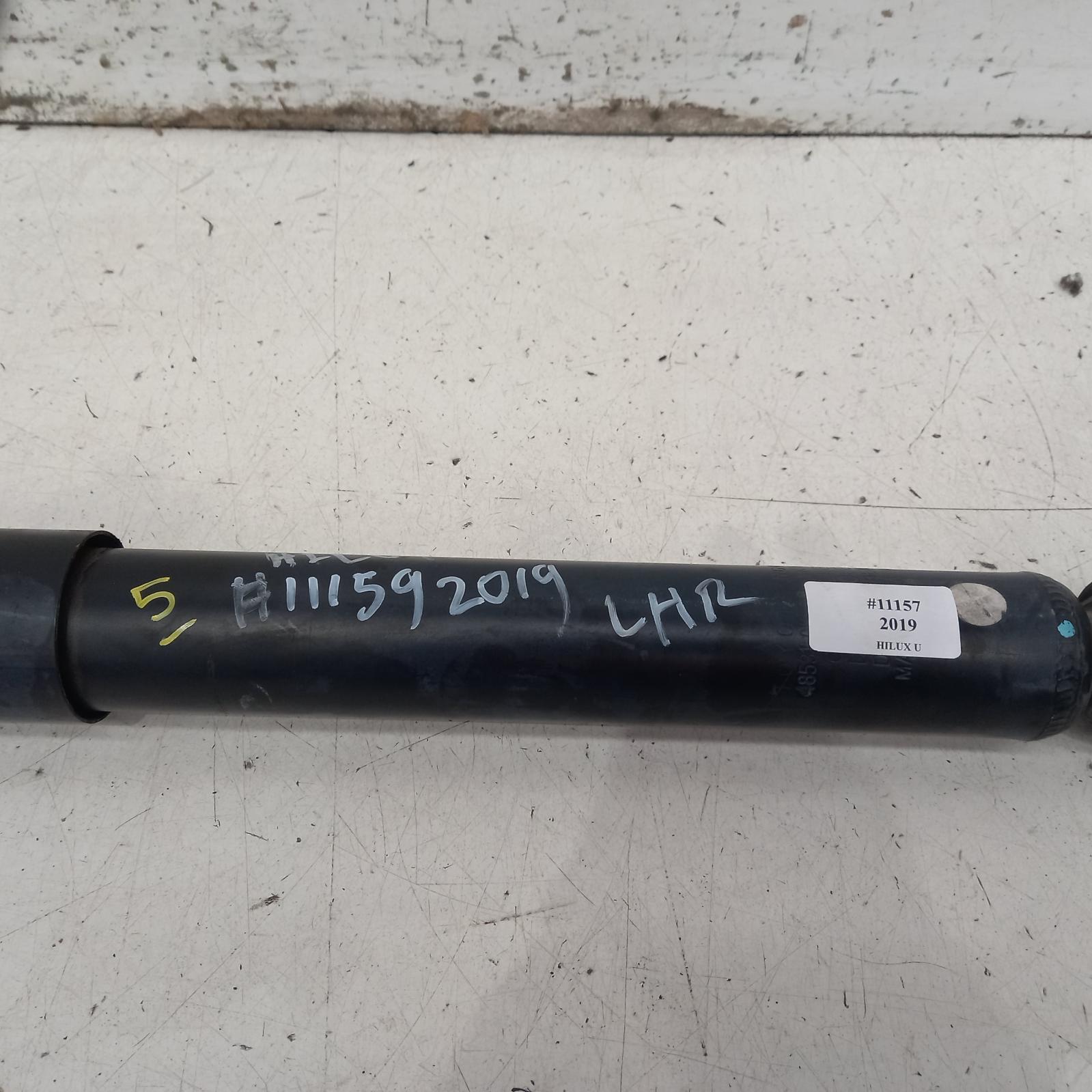 View Auto part Shock Absorber Toyota Hilux 2019