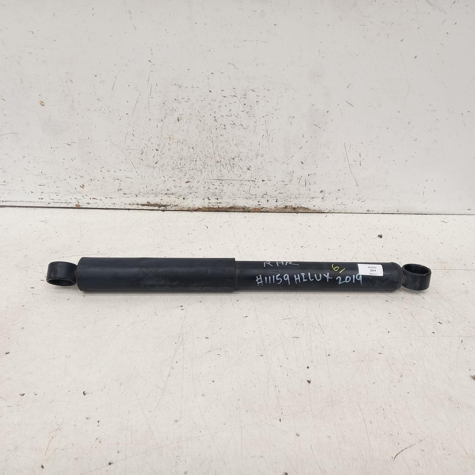 View Auto part Shock Absorber Toyota Hilux 2019