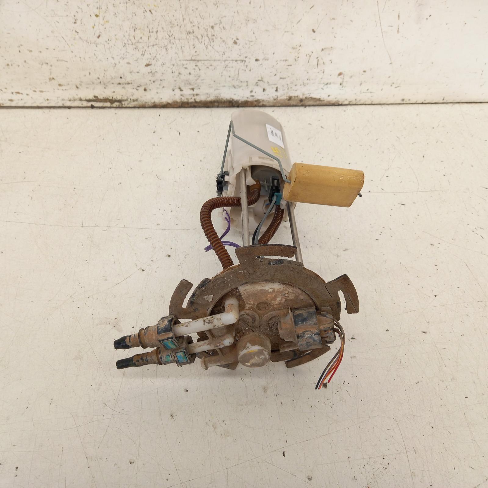 View Auto part Fuel Pump Isuzu Dmax 2009