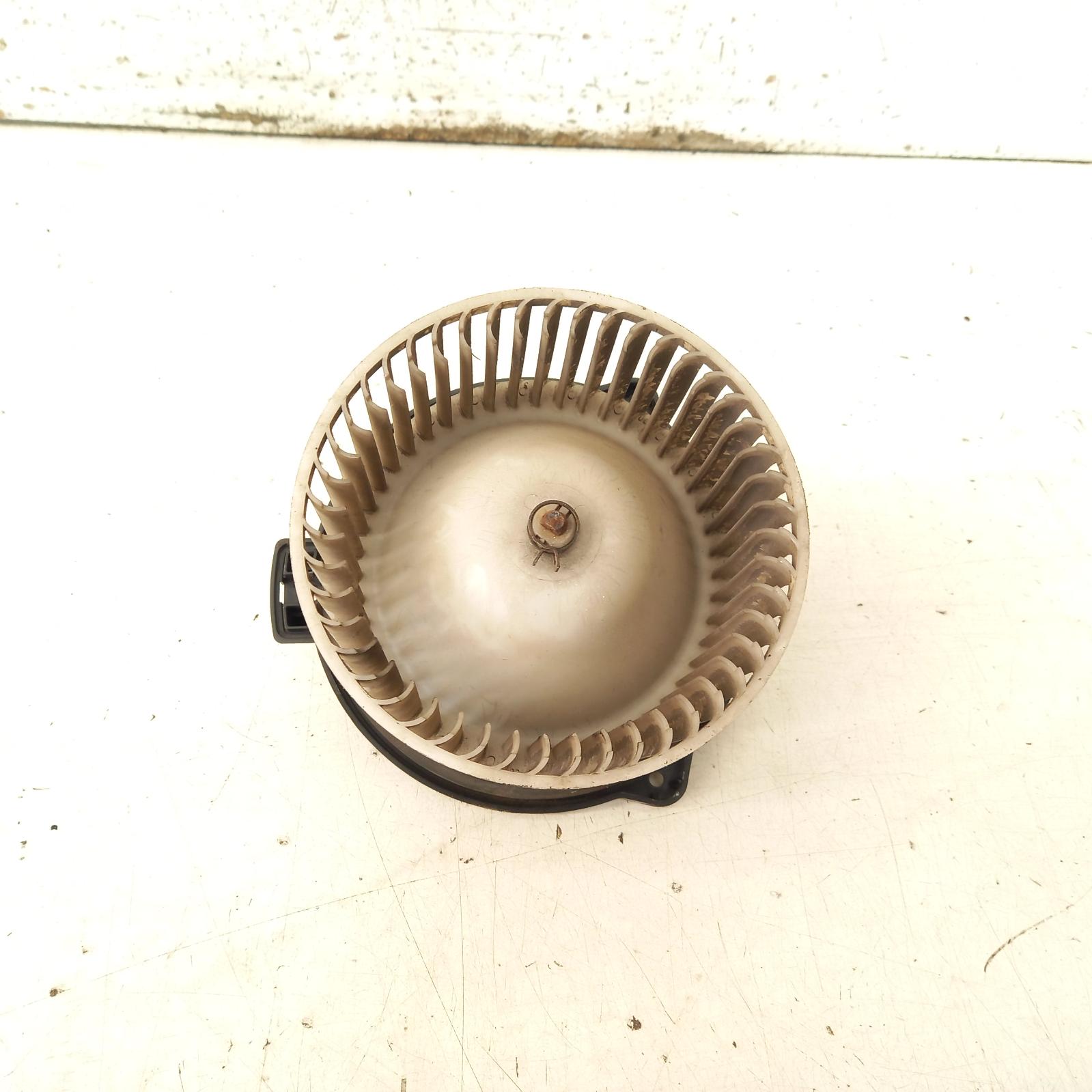 Heater Fan Motor Hiace Toyota 1993