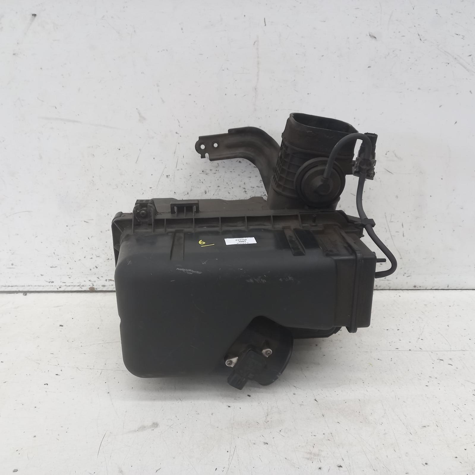 View Auto part Air Cleaner/Box Toyota Kluger 2007