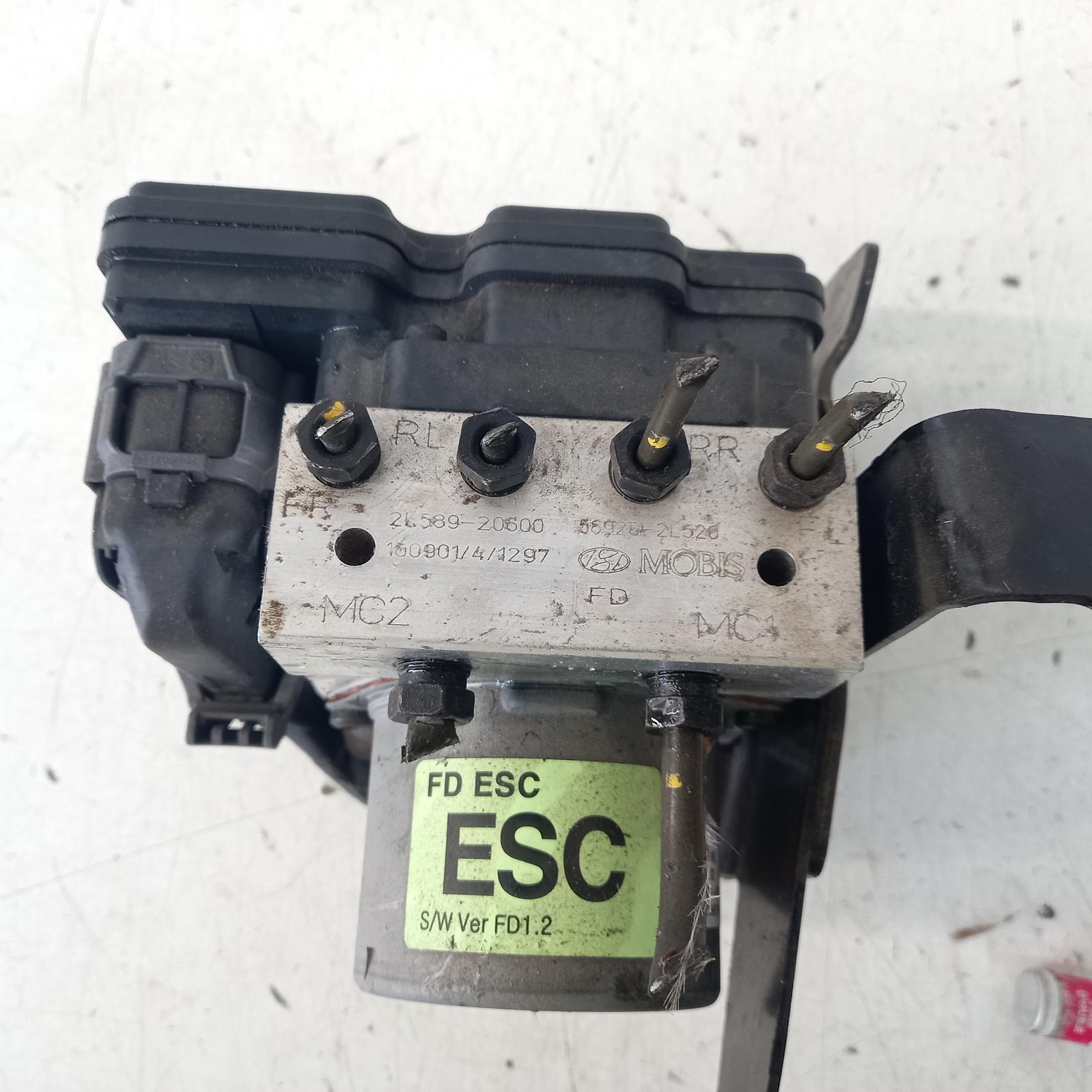 2011 Hyundai I30 Abs Pump/Modulator View Auto part Abs Pump/Modulator Hyundai I30 2011