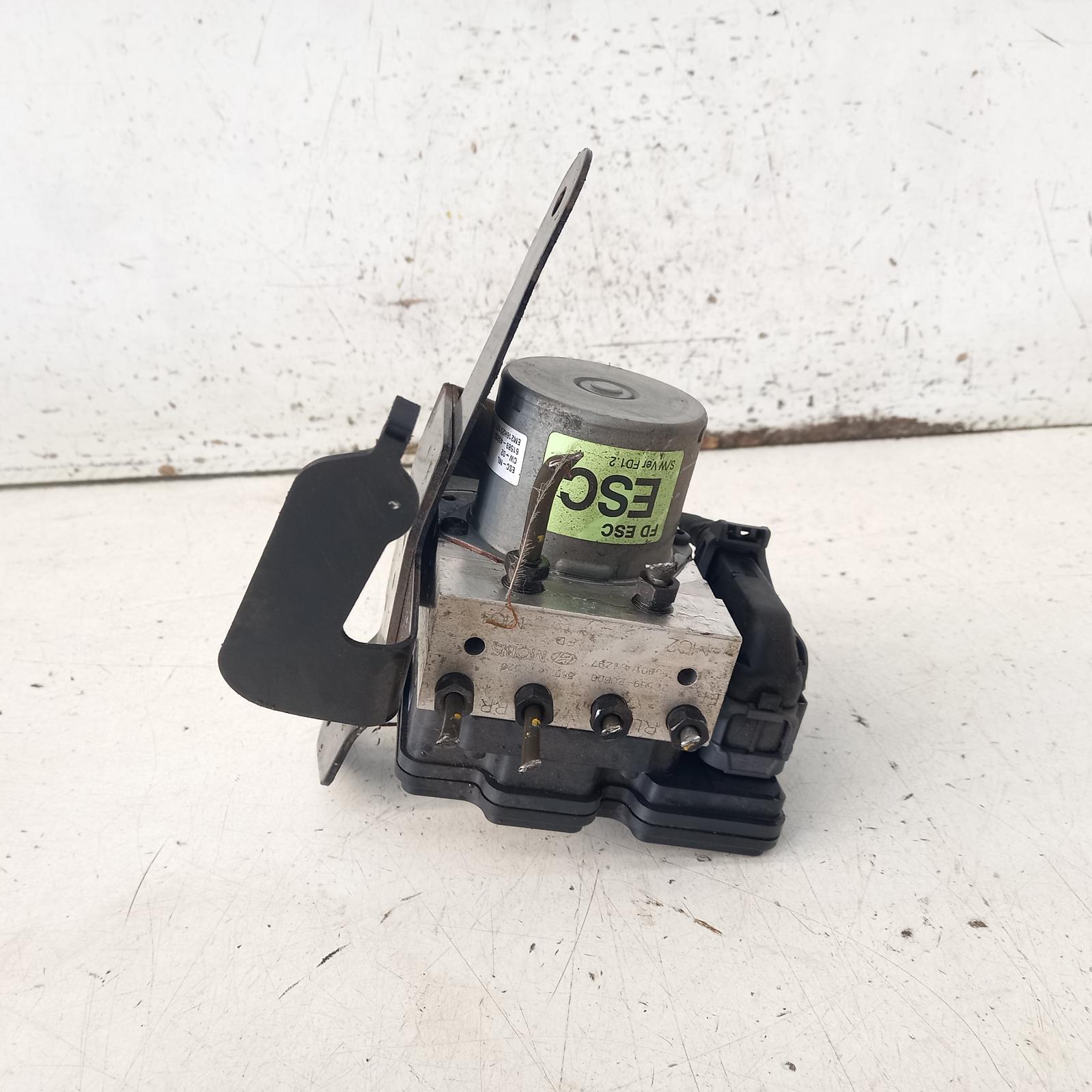 2011 Hyundai I30 Abs Pump/Modulator View Auto part Abs Pump/Modulator Hyundai I30 2011