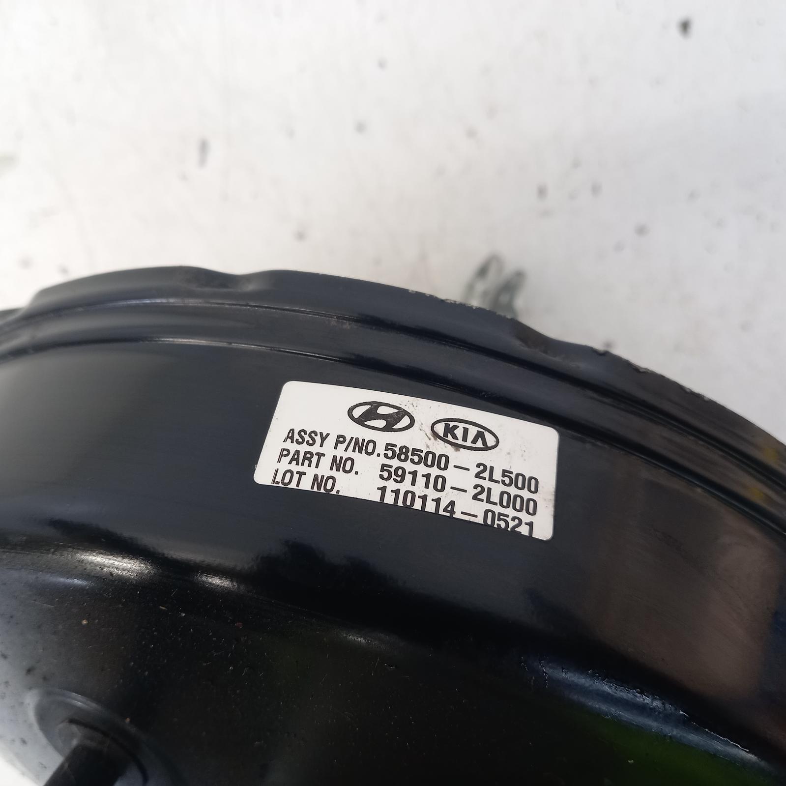 View Auto part Brake Booster Hyundai I30 2011