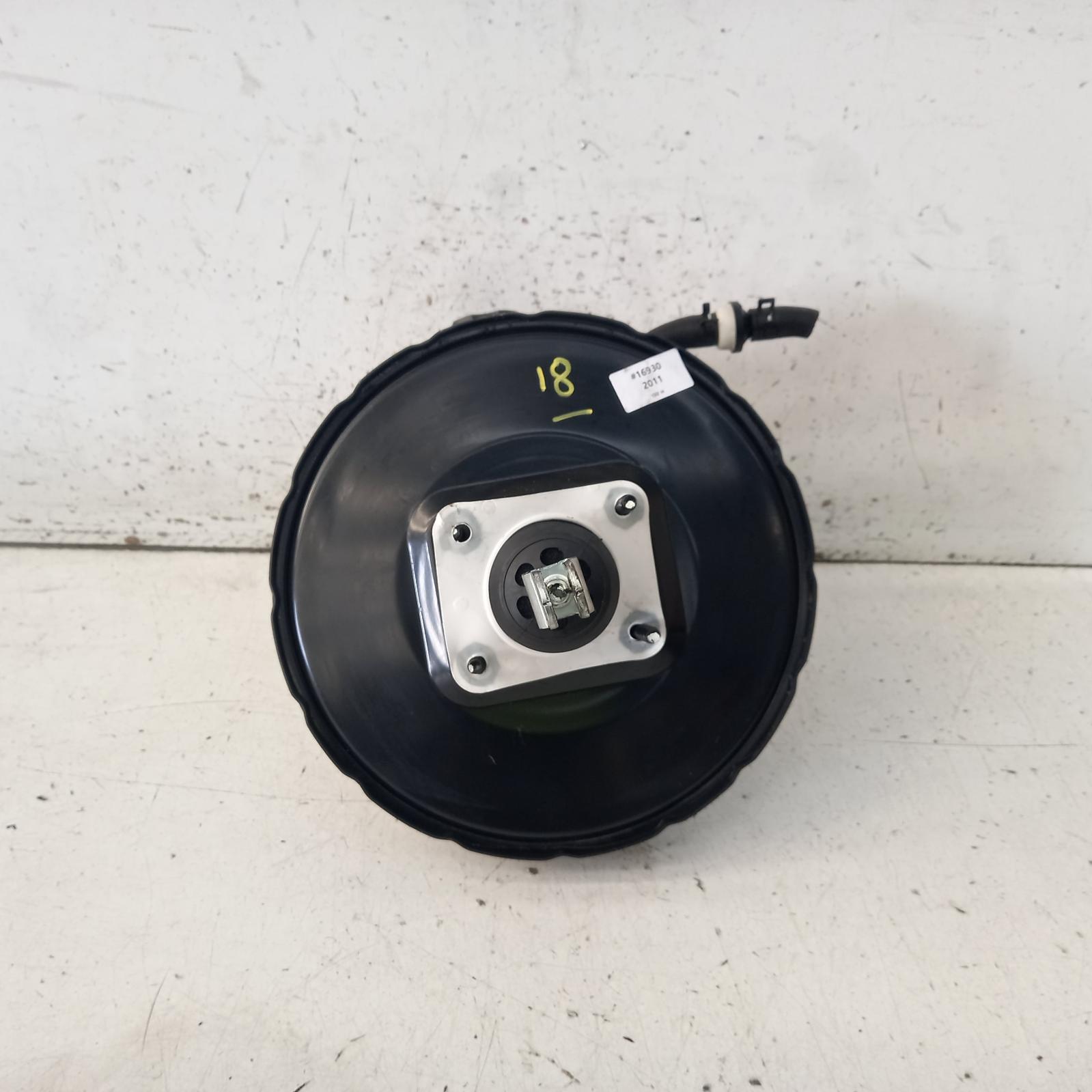 View Auto part Brake Booster Hyundai I30 2011