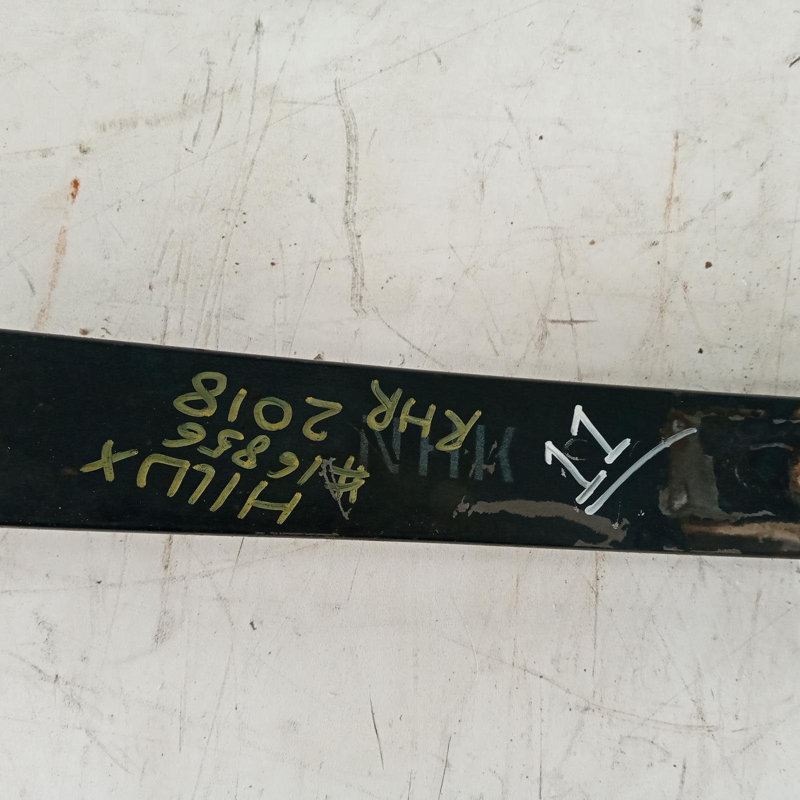 View Auto part Rear Leaf Spring Toyota Hilux 2018