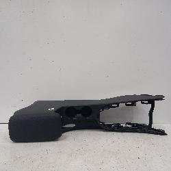 View Auto part Console Kia Cerato 2019