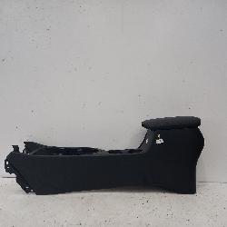 View Auto part Console Kia Cerato 2019