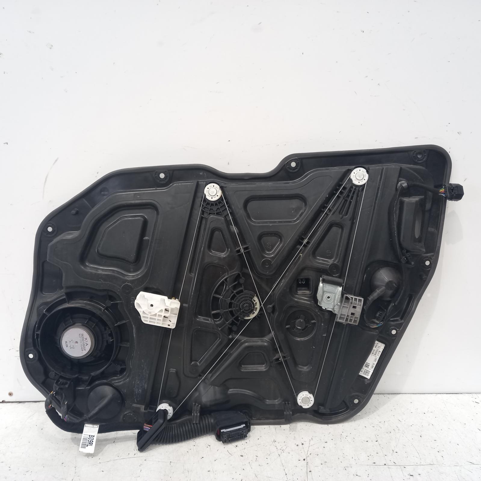 View Auto part Left Front Window Reg/Motor Kia Cerato 2019