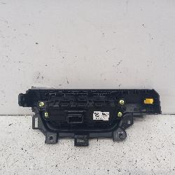View Auto part Misc Switch/Relay Kia Cerato 2019