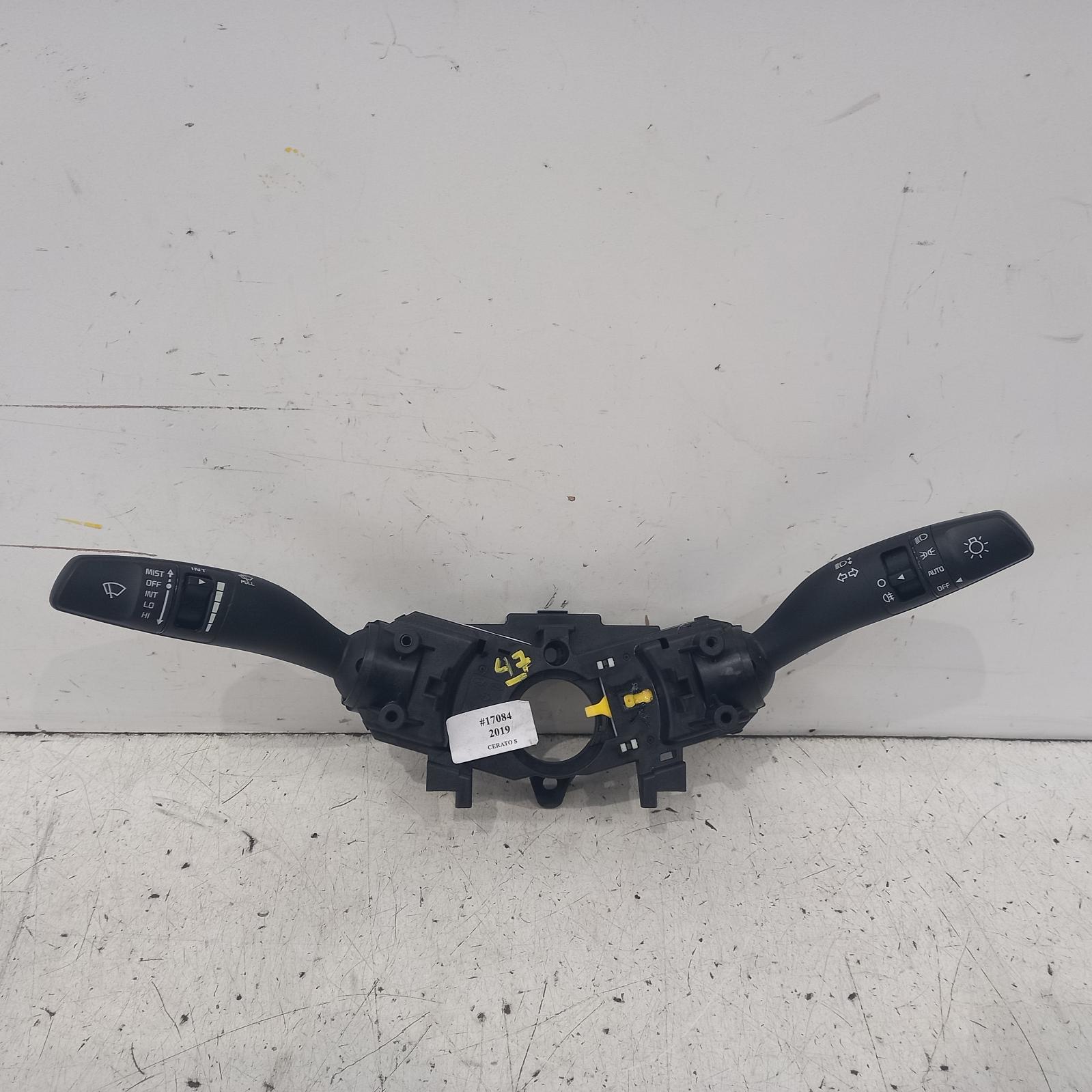 View Auto part Combination Switch Kia Cerato 2019