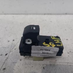 View Auto part Pwr Dr Wind Switch Kia Cerato 2019