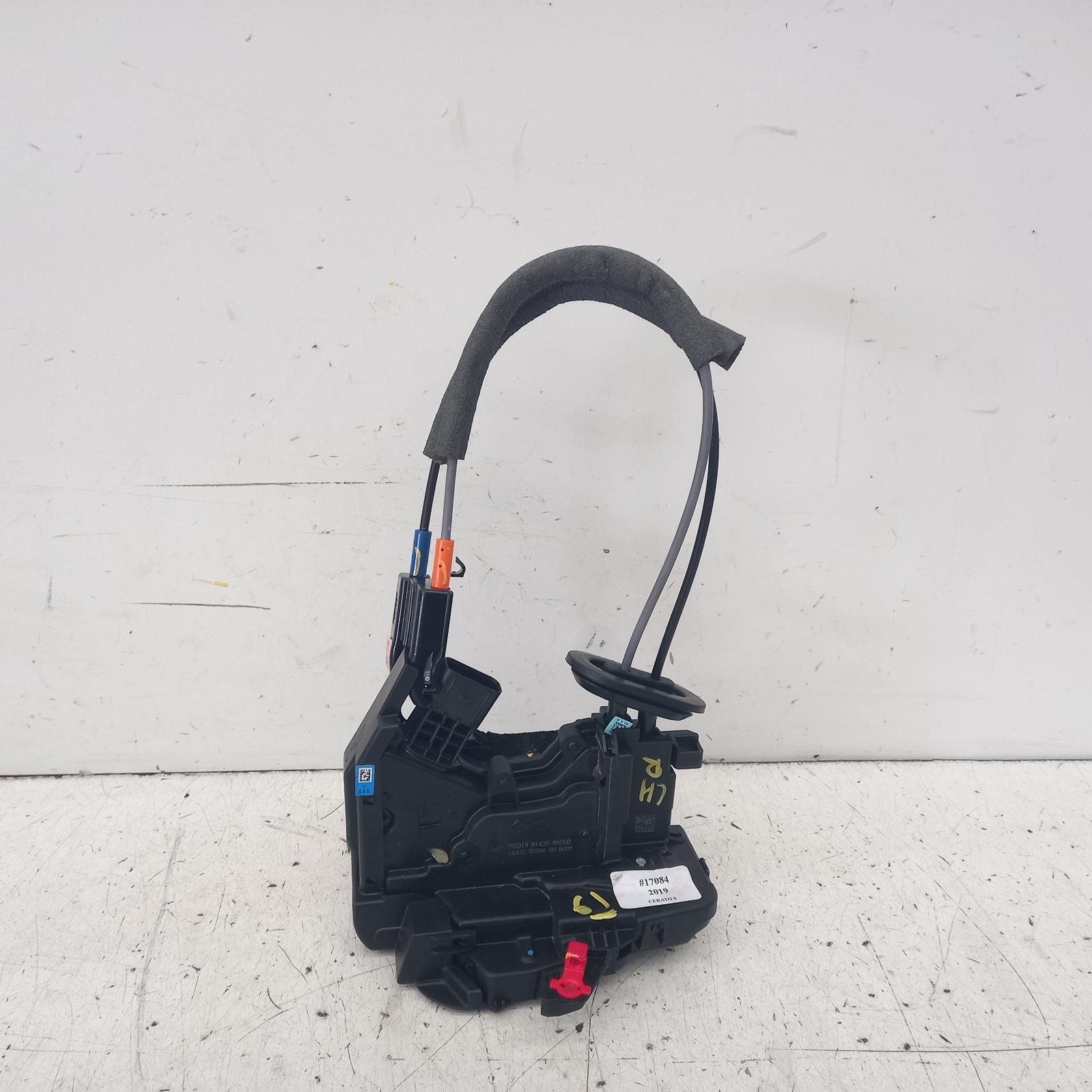 View Auto part Door/Boot/Gate Lock Kia Cerato 2019