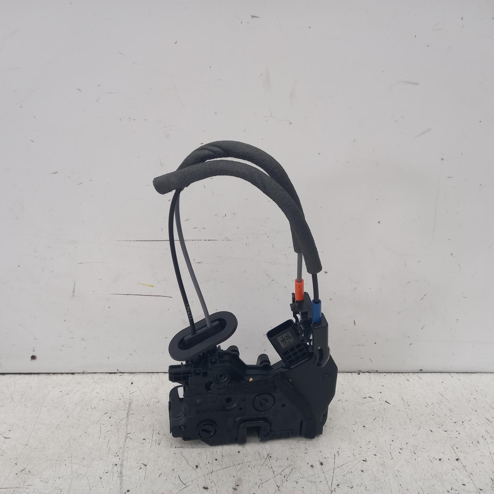 View Auto part Door/Boot/Gate Lock Kia Cerato 2019