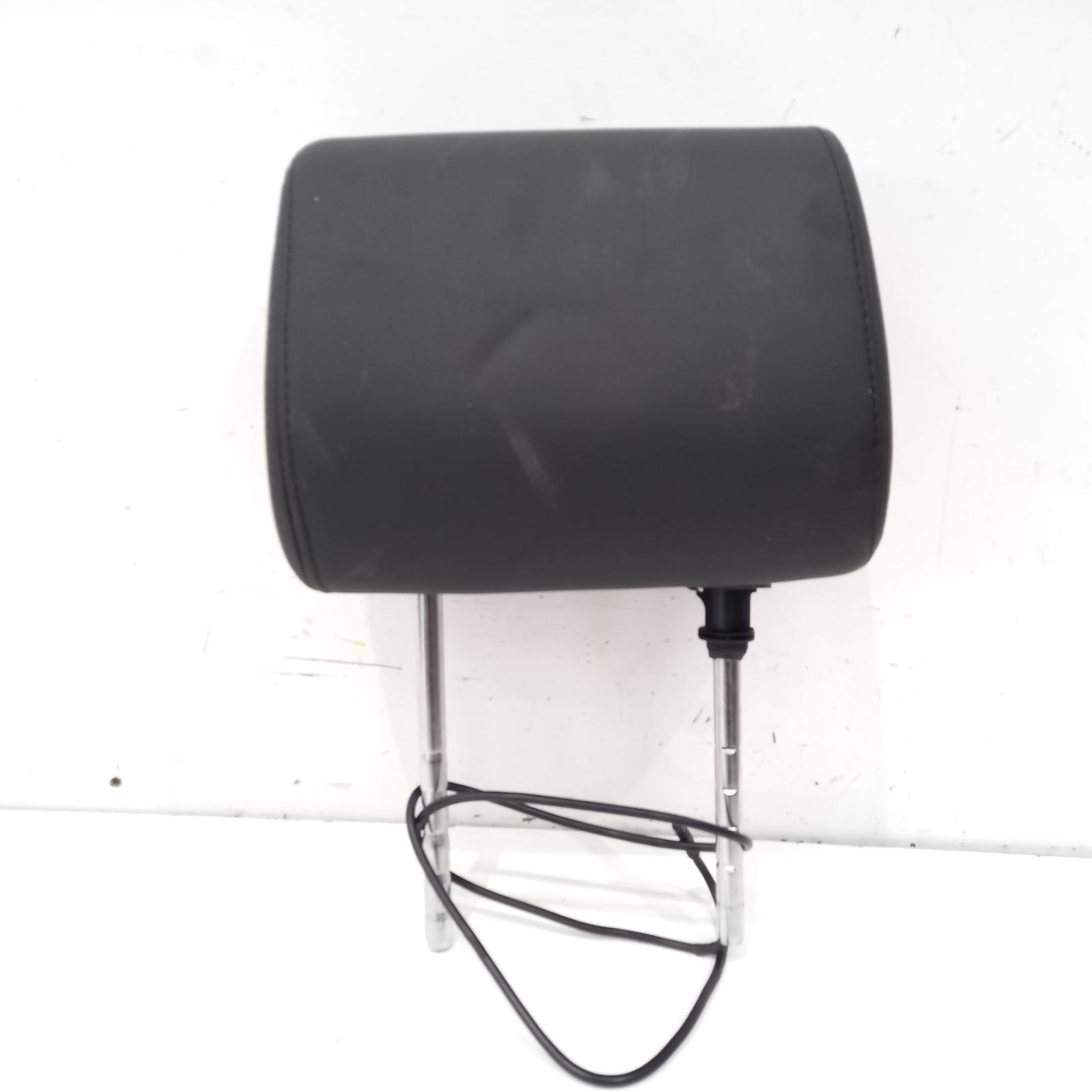 View Auto part Headrest Volkswagen Touareg 2008