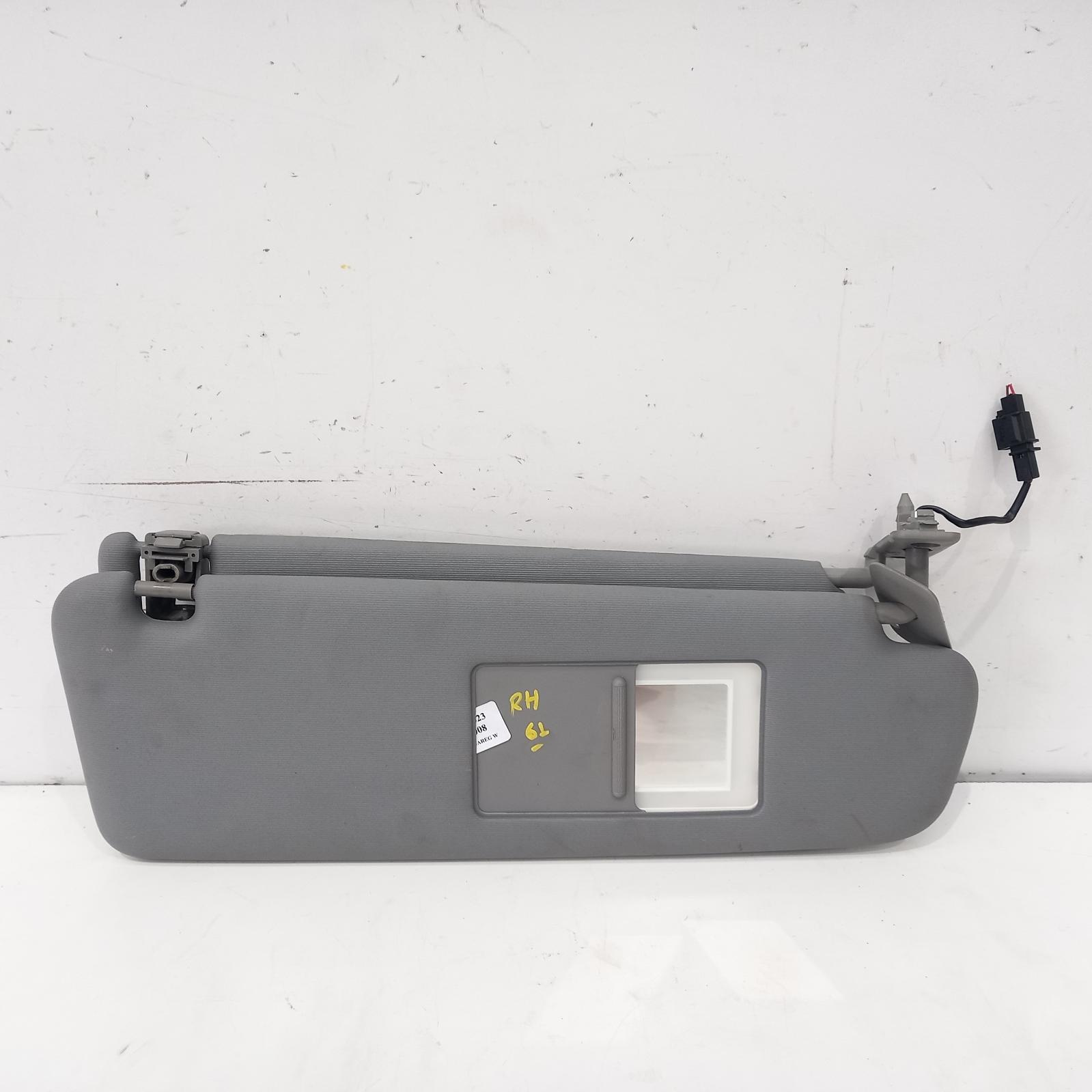 View Auto part Sunvisor Volkswagen Touareg 2008