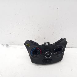 View Auto part Heater/Ac Controls Hyundai Accent 2016