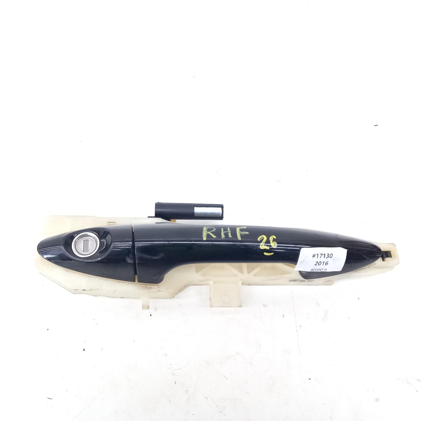 View Auto part Door Handle Hyundai Accent 2016