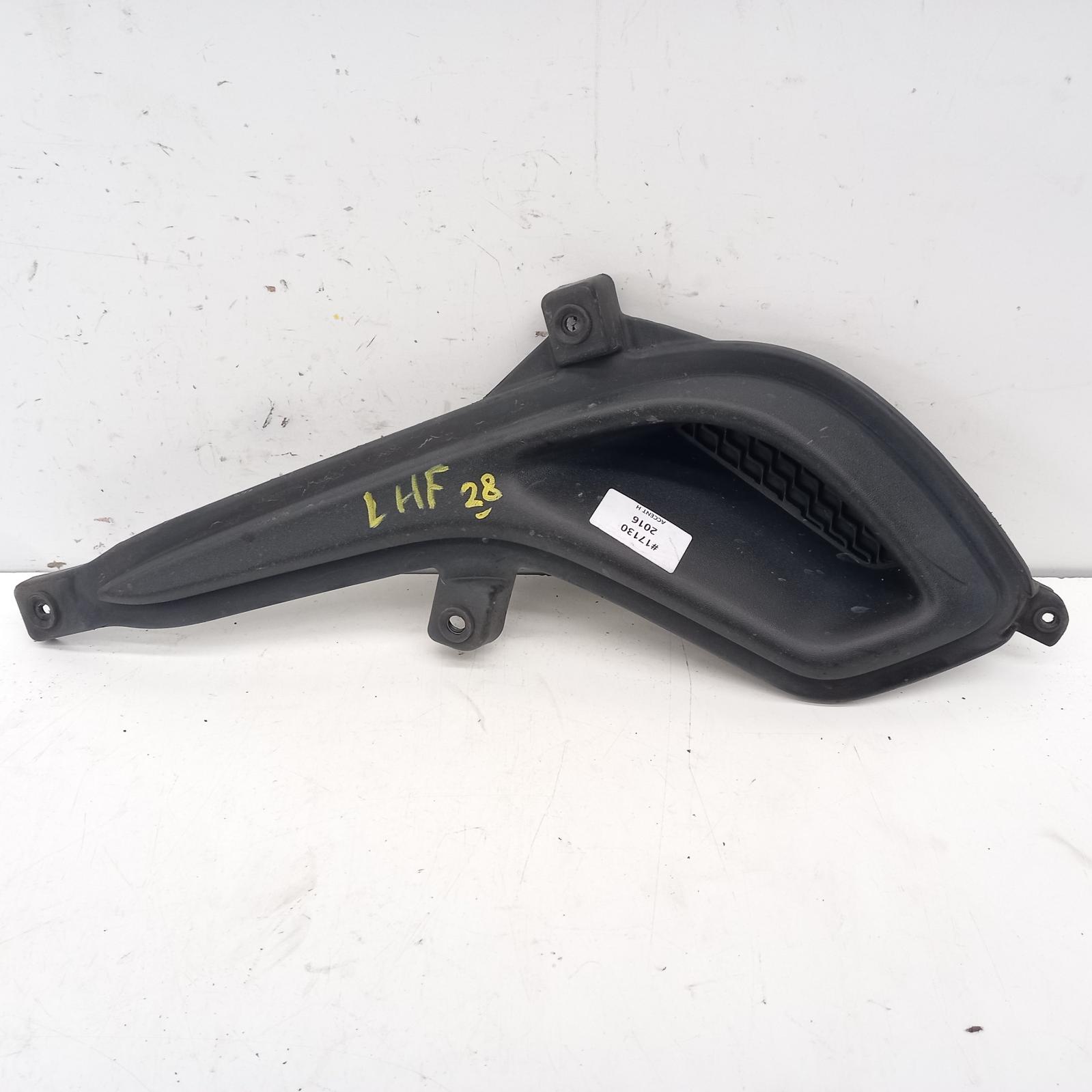View Auto part Left Indicator/Fog/Side Hyundai Accent 2016