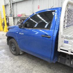 View Auto part Gear Stick/Shifter Toyota Hilux 2016