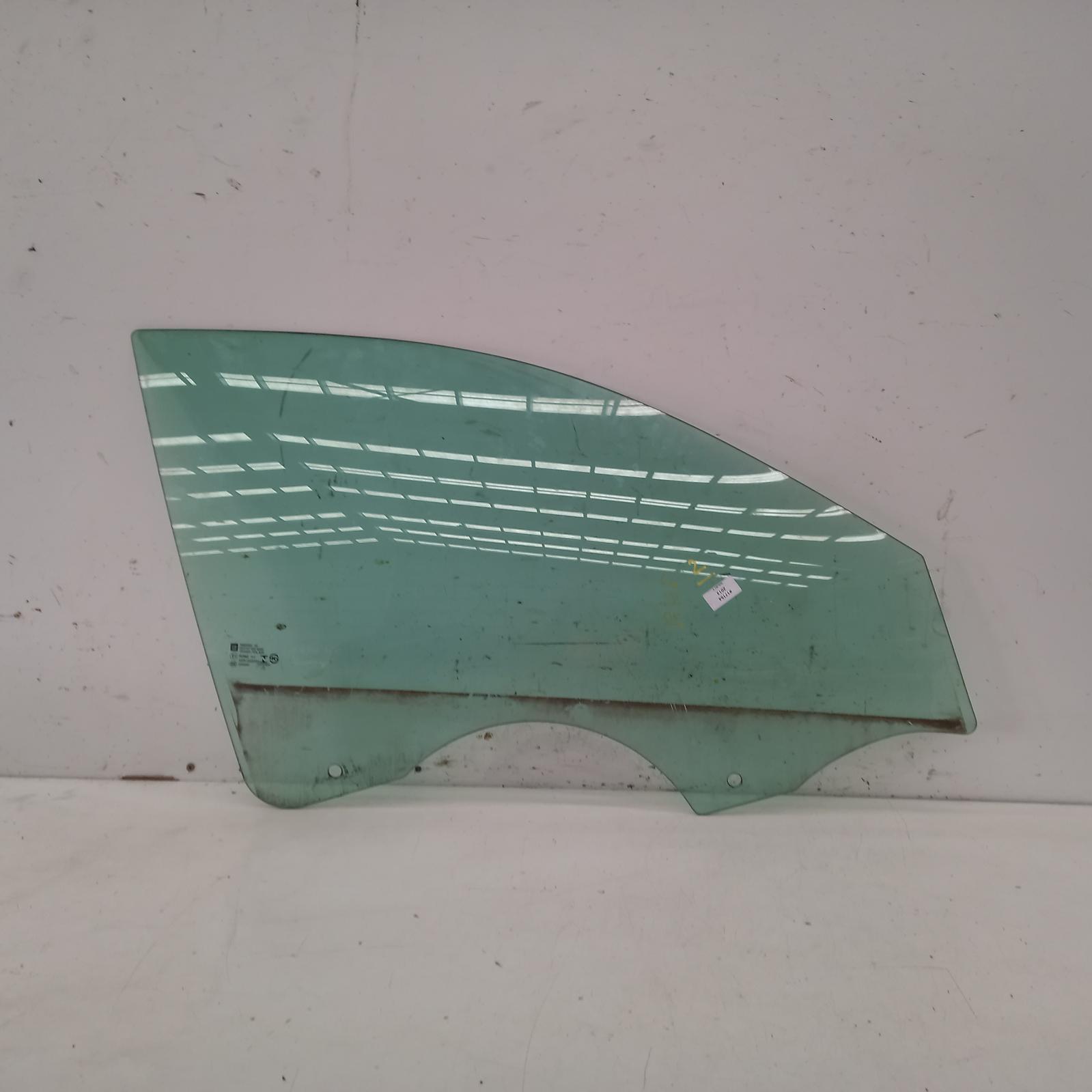 View Auto part Right Front Door Window Holden Malibu 2013