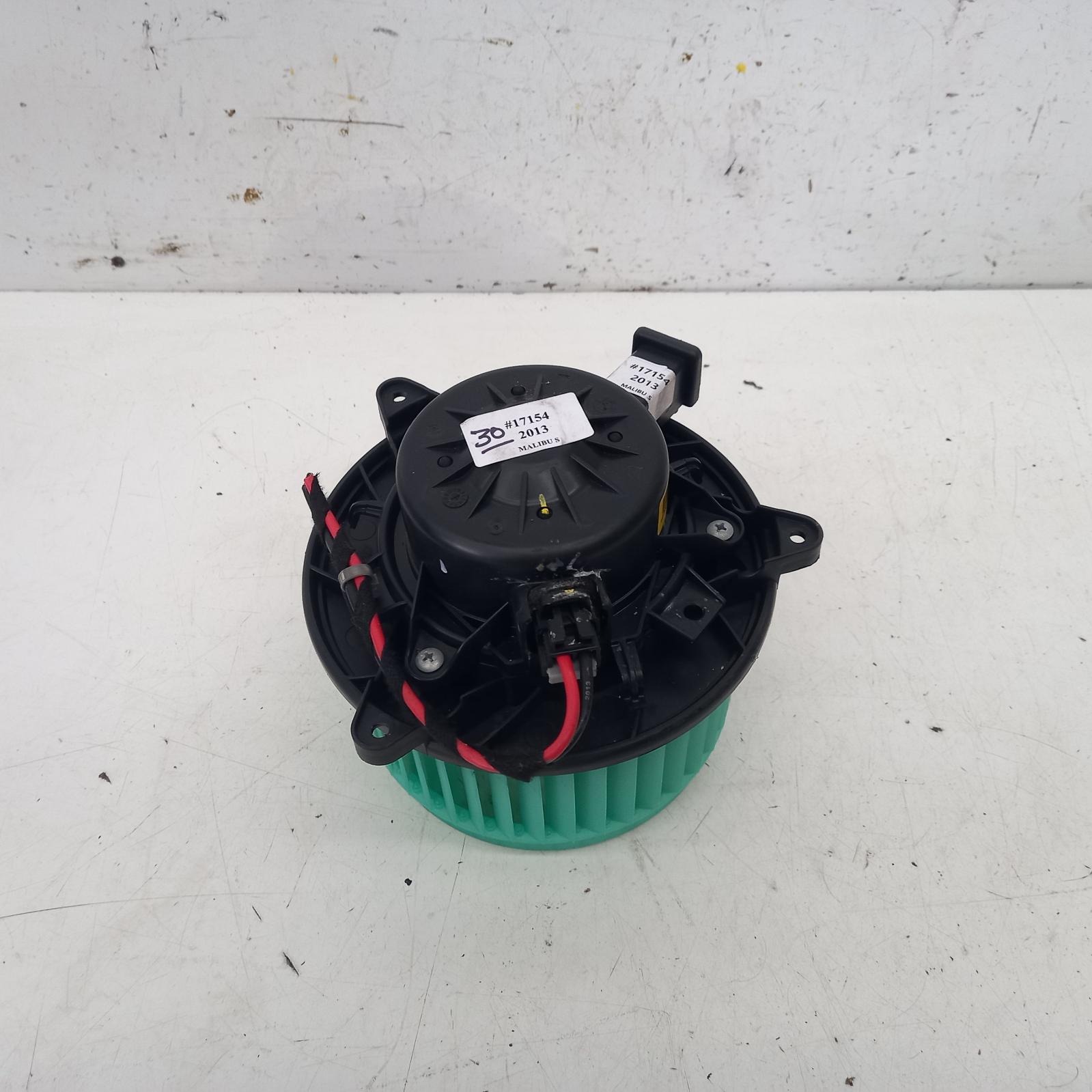 View Auto part Heater Fan Motor Holden Malibu 2013