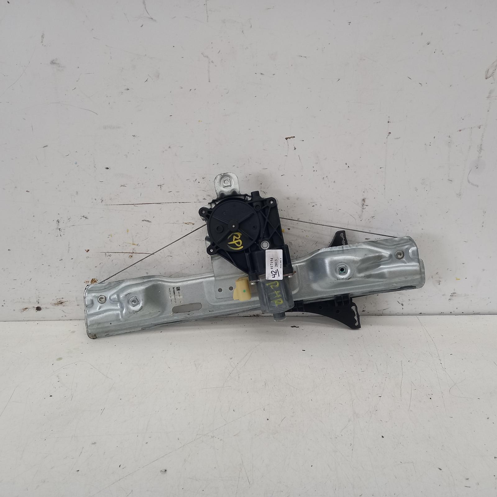 View Auto part Right Rear Wnd Reg/Motor Holden Malibu 2013