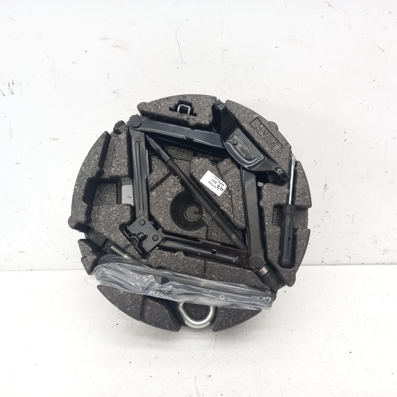 View Auto part Jack Holden Malibu 2013