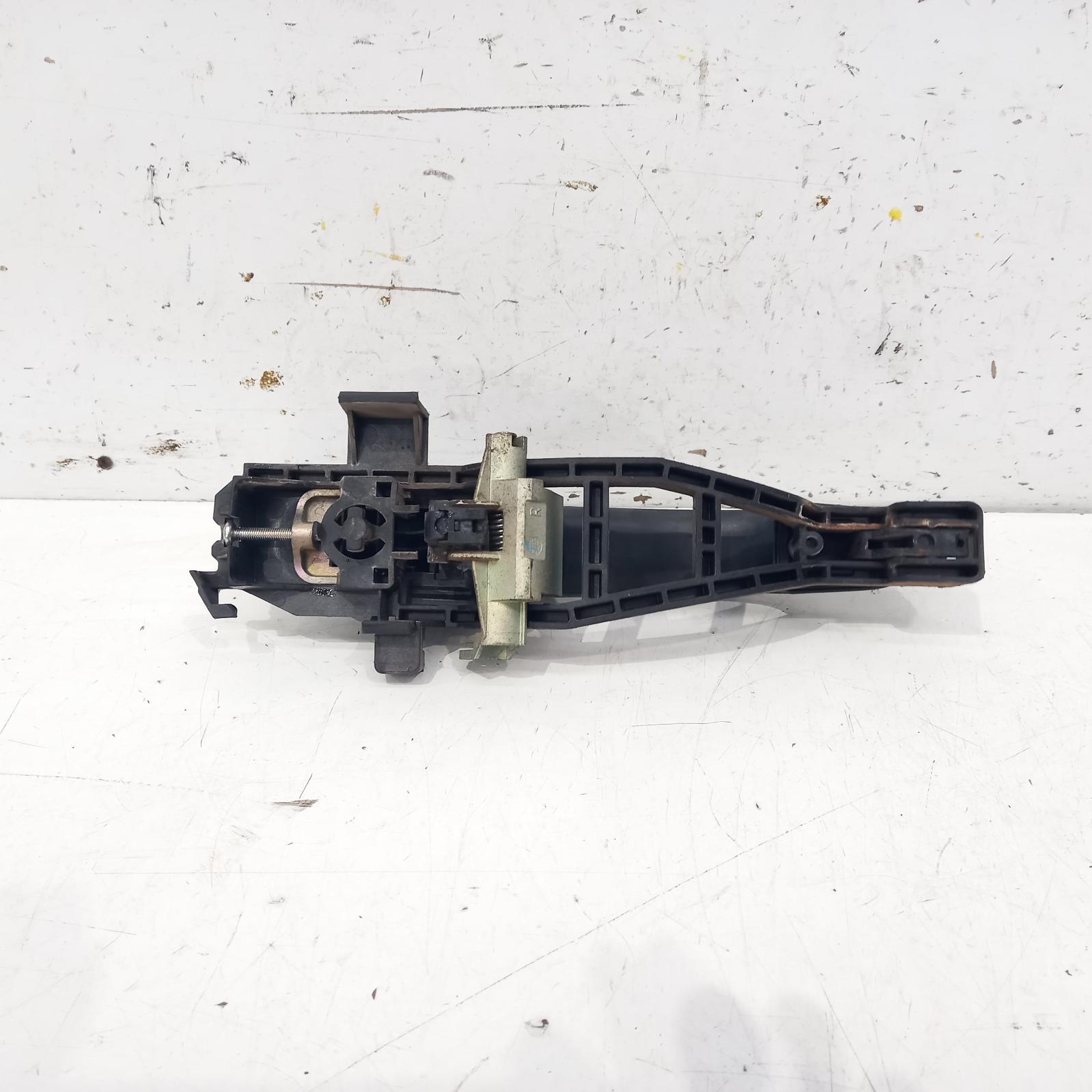 View Auto part Door Handle Ford Ranger 2012