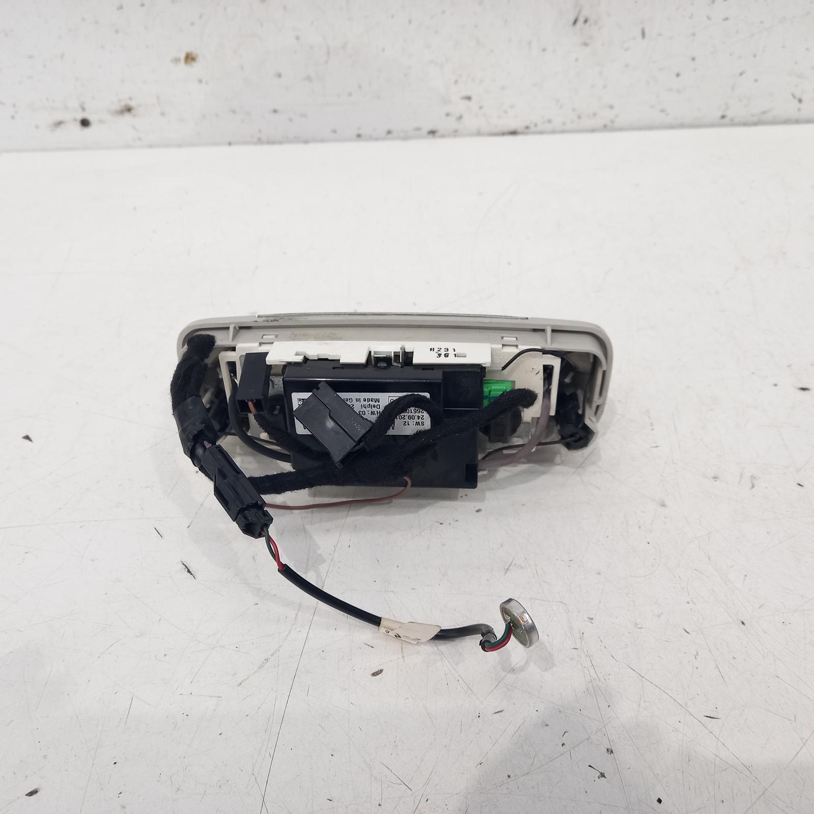 2012 Ford Ranger Courtesy Light View Auto part Courtesy Light Ford Ranger 2012
