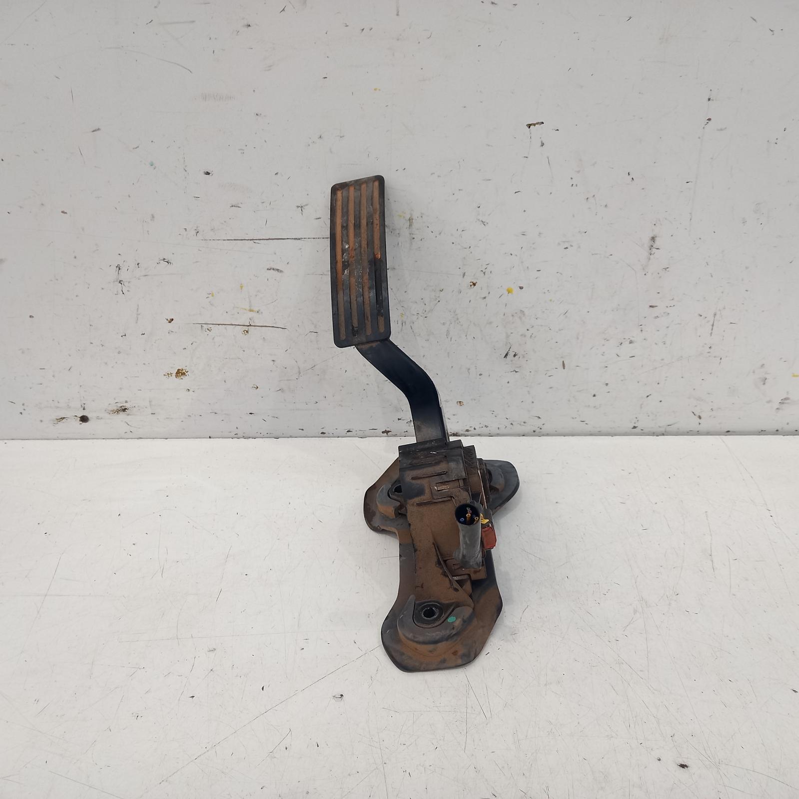 2012 Ford Ranger Pedal Assembly View Auto part Pedal Assembly Ford Ranger 2012