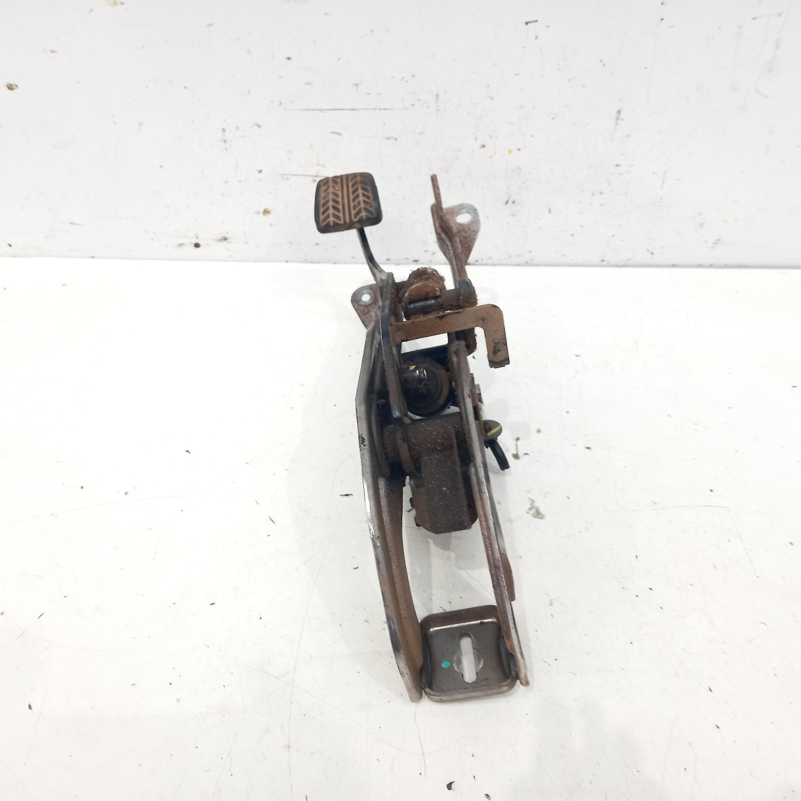 View Auto part Pedal Assembly Ford Ranger 2012