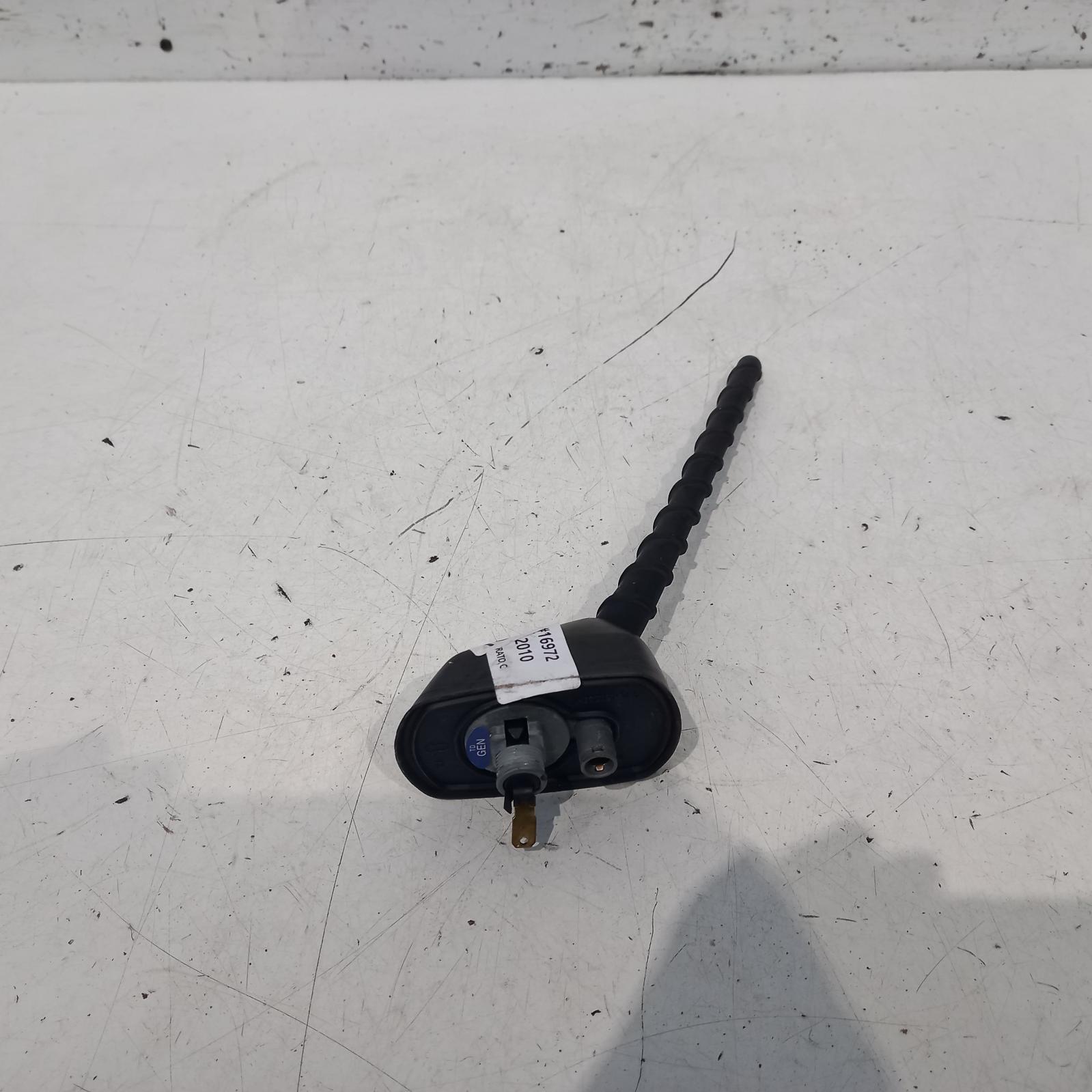 2010 Kia Cerato Antenna View Auto part Antenna Kia Cerato 2010