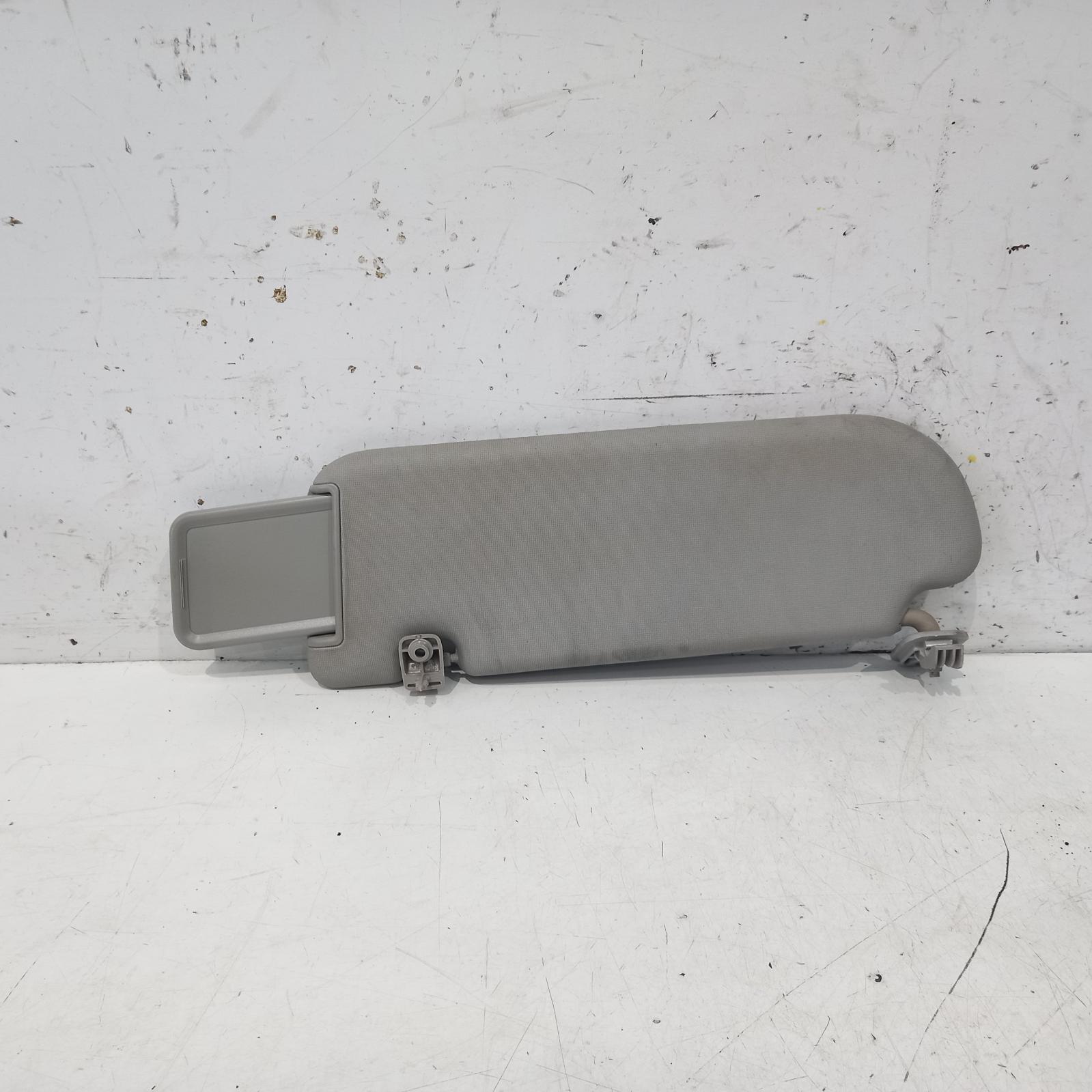 View Auto part Sunvisor Kia Cerato 2010