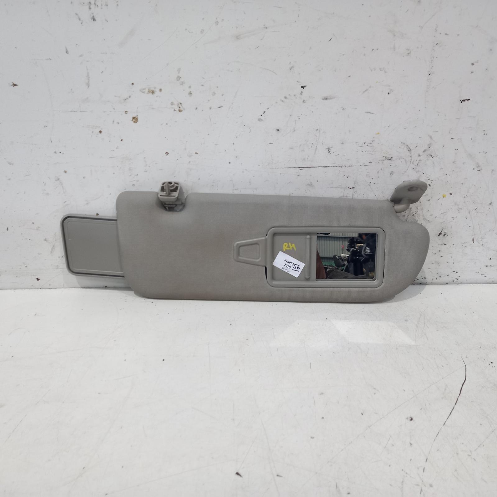 View Auto part Sunvisor Kia Cerato 2010