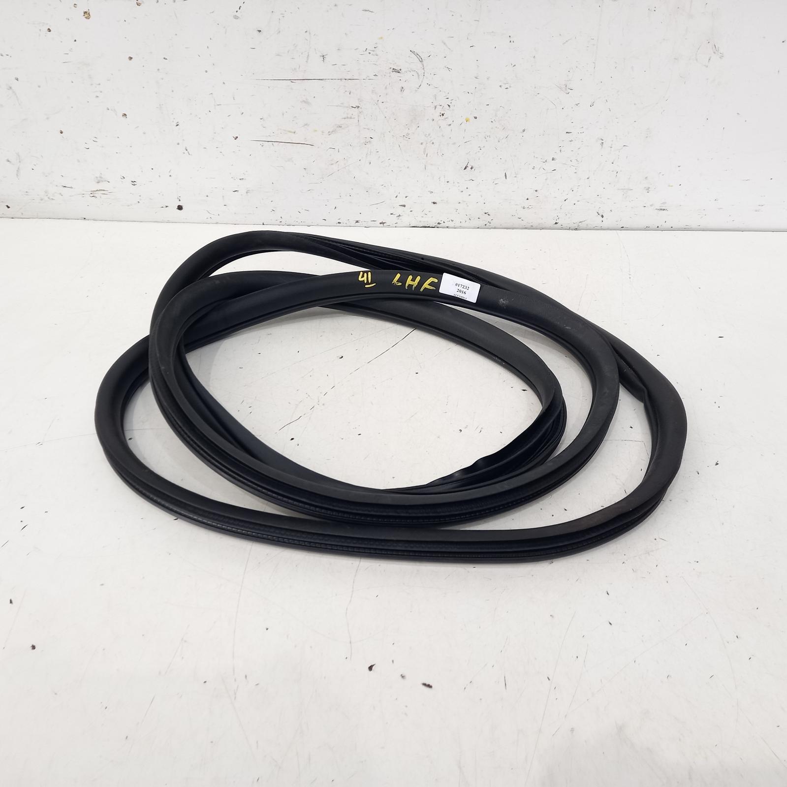 View Auto part Door/Tailgate Seal Honda Accord 2016