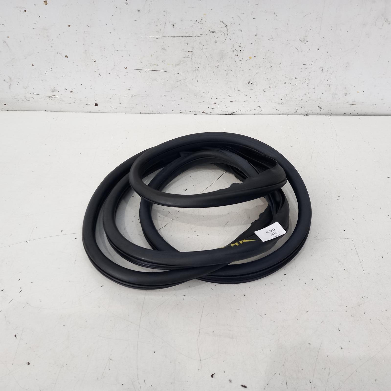View Auto part Door/Tailgate Seal Honda Accord 2016