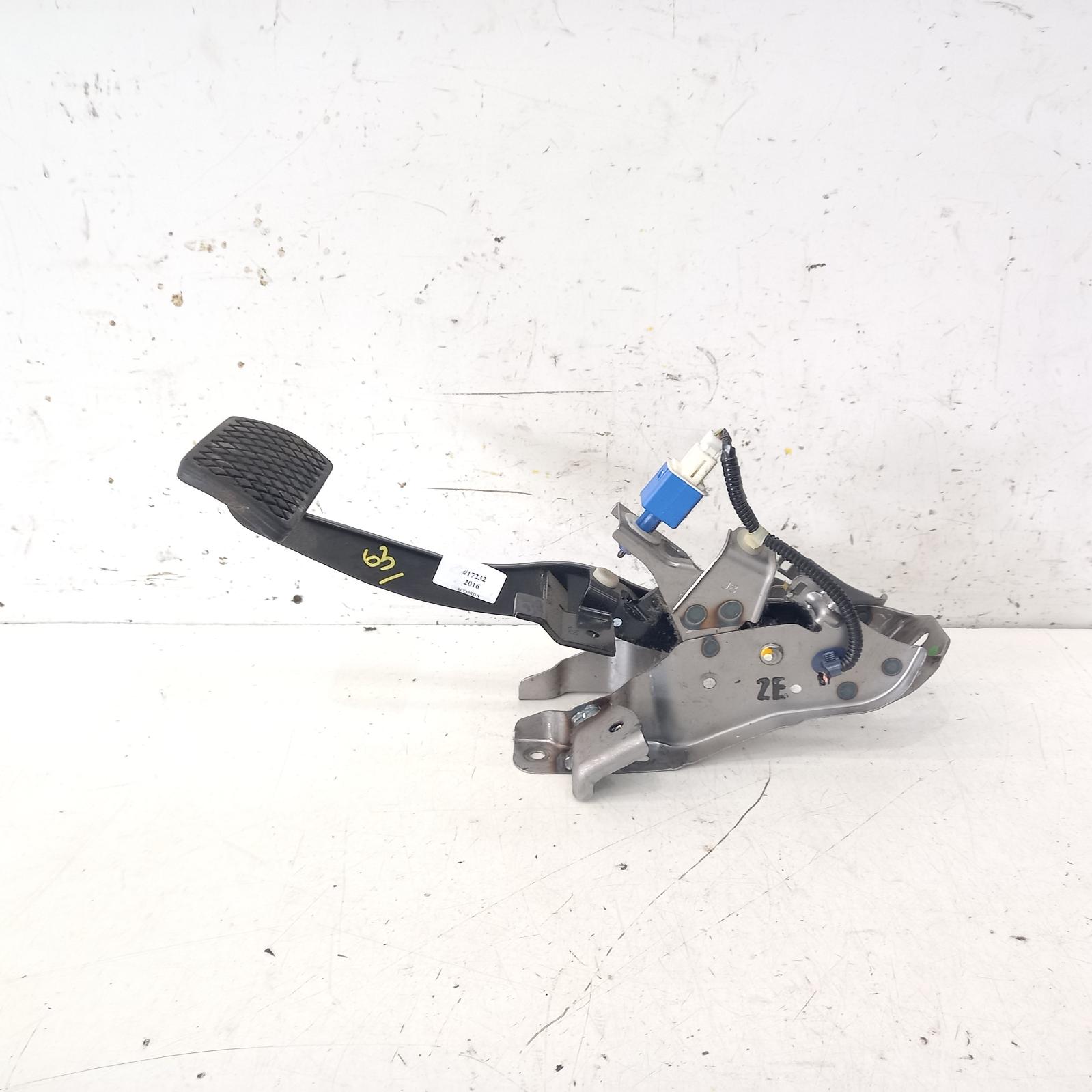 View Auto part Pedal Assembly Honda Accord 2016