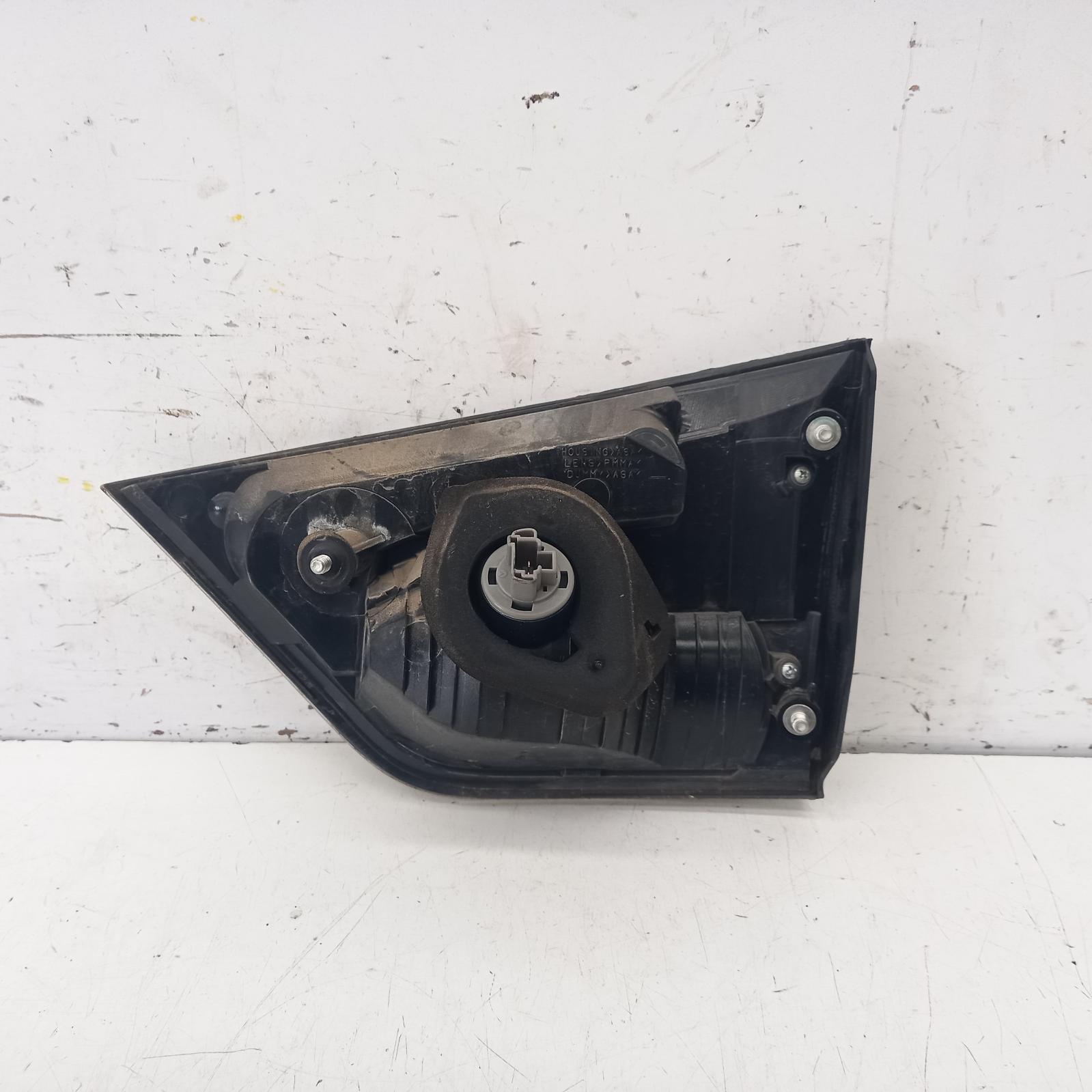2008 Mitsubishi Outlander Rear Garnish View Auto part Rear Garnish Mitsubishi Outlander 2008